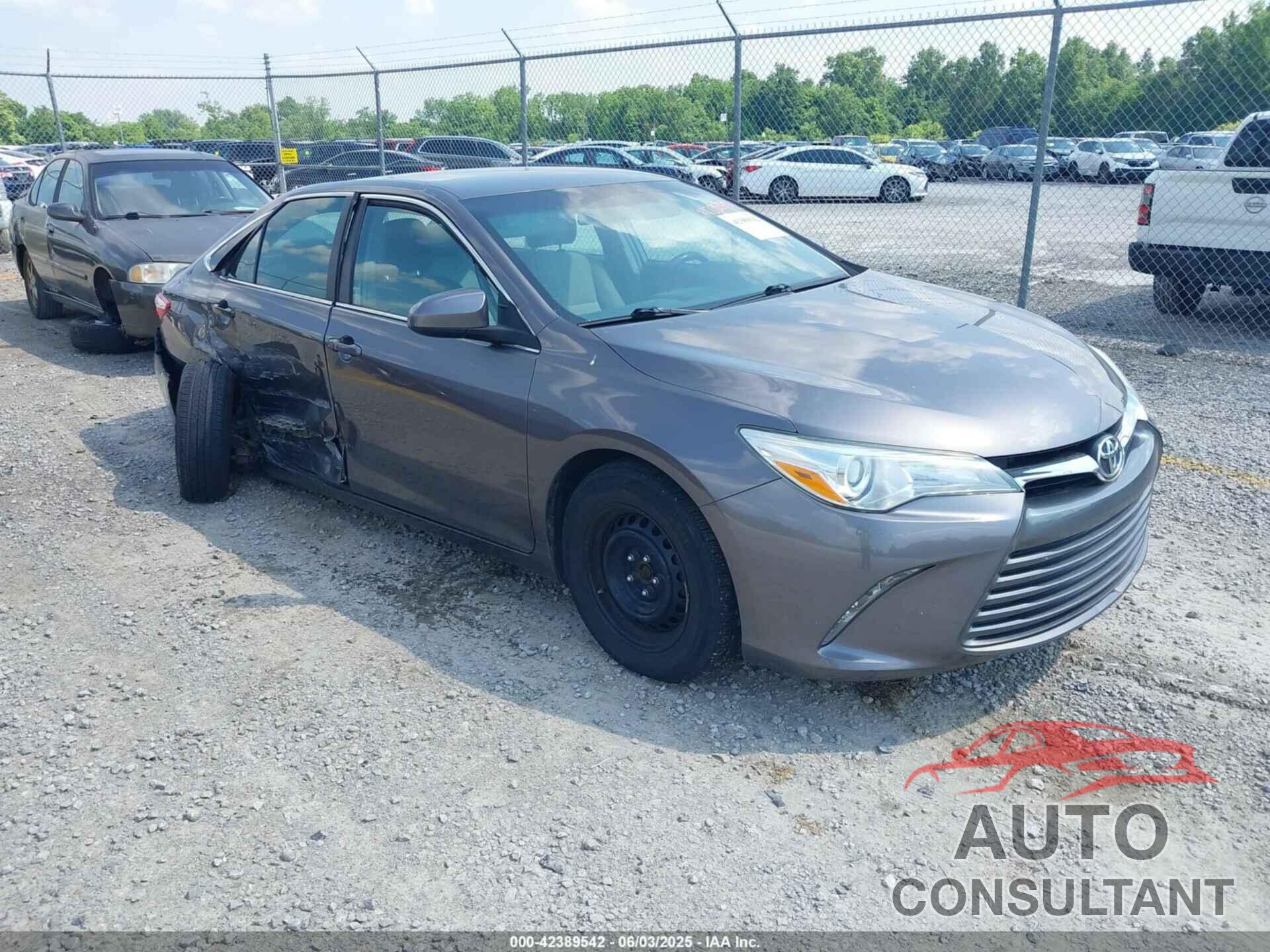 TOYOTA CAMRY 2016 - 4T4BF1FK5GR581229