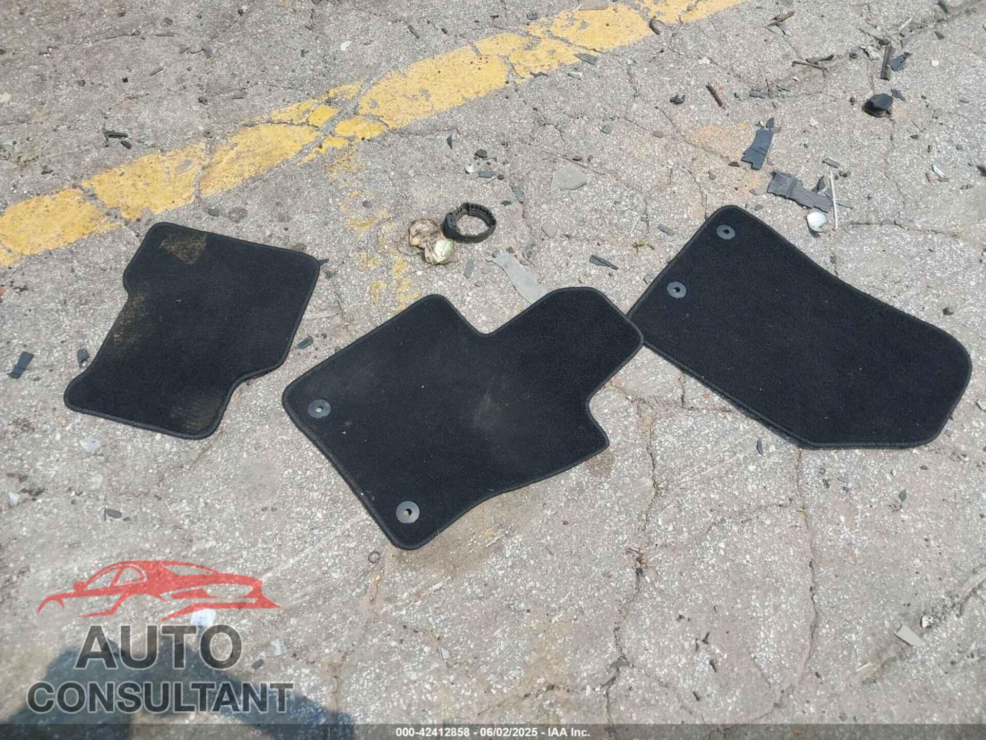 JEEP COMPASS 2020 - 3C4NJDBB8LT219613