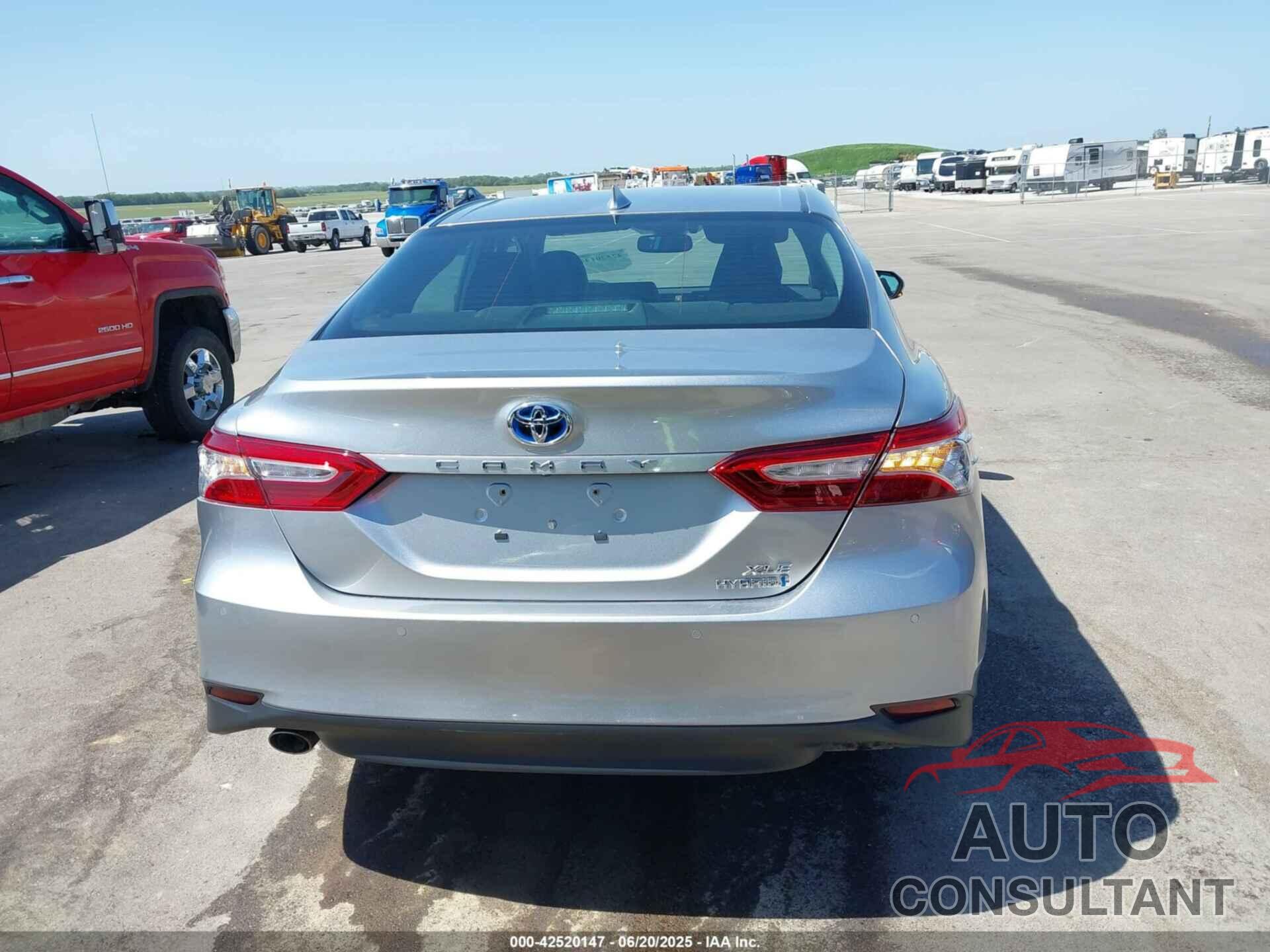 TOYOTA CAMRY 2019 - 4T1B21HK1KU515160