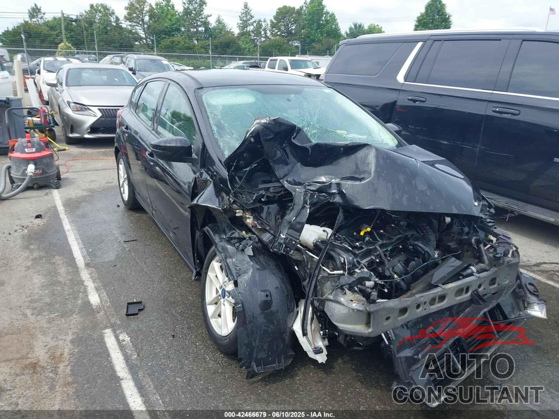 FORD FOCUS 2015 - 1FADP3K27FL297729