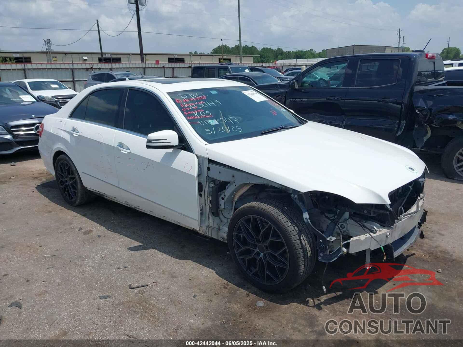 MERCEDES-BENZ E 350 2013 - WDDHF5KB2DA742547
