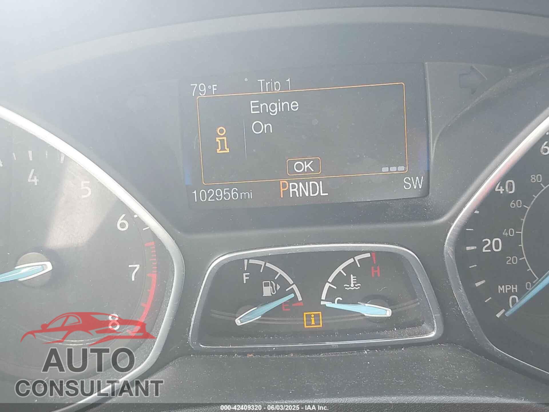 FORD FOCUS 2017 - 1FADP3F25HL292056