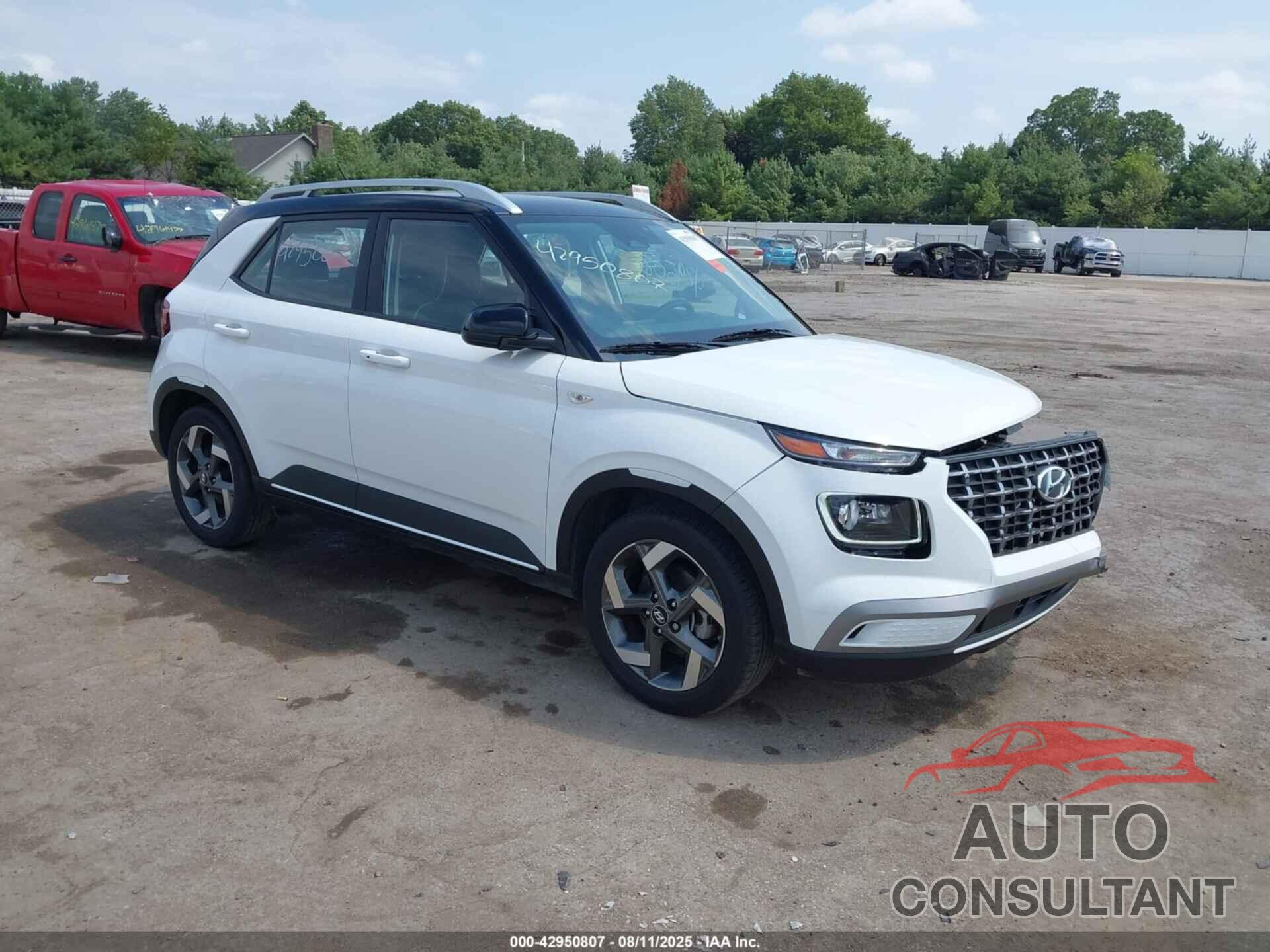 HYUNDAI VENUE 2024 - KMHRC8A34RU305640