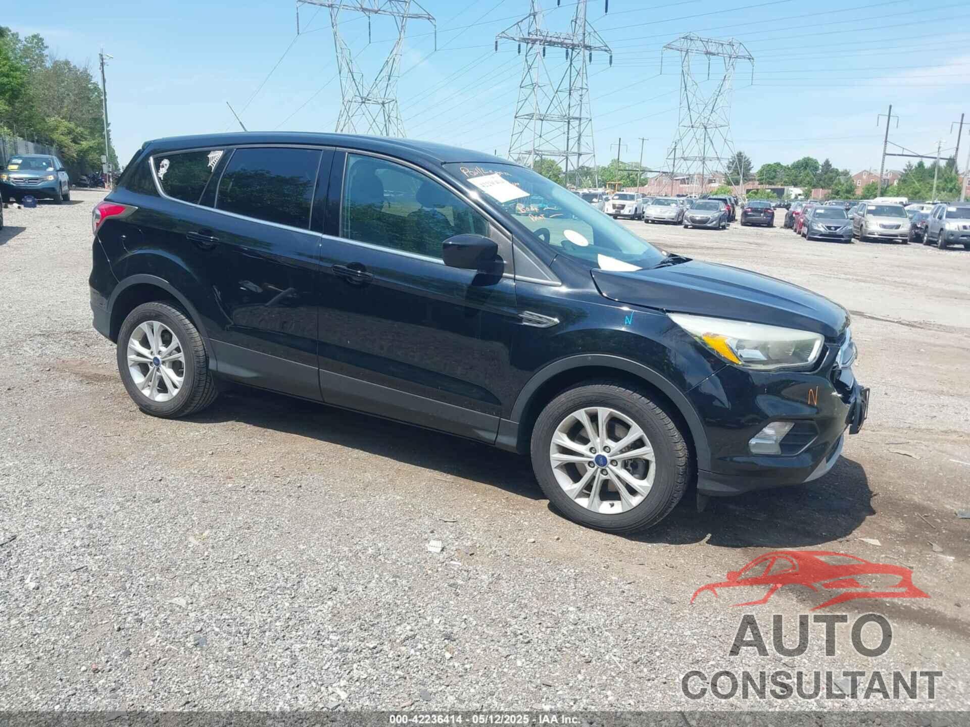 FORD ESCAPE 2017 - 1FMCU9GD0HUB34442