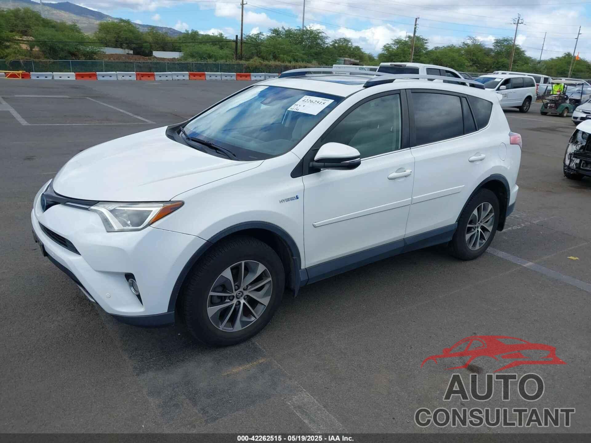 TOYOTA RAV4 HYBRID 2018 - JTMRJREV4JD212388