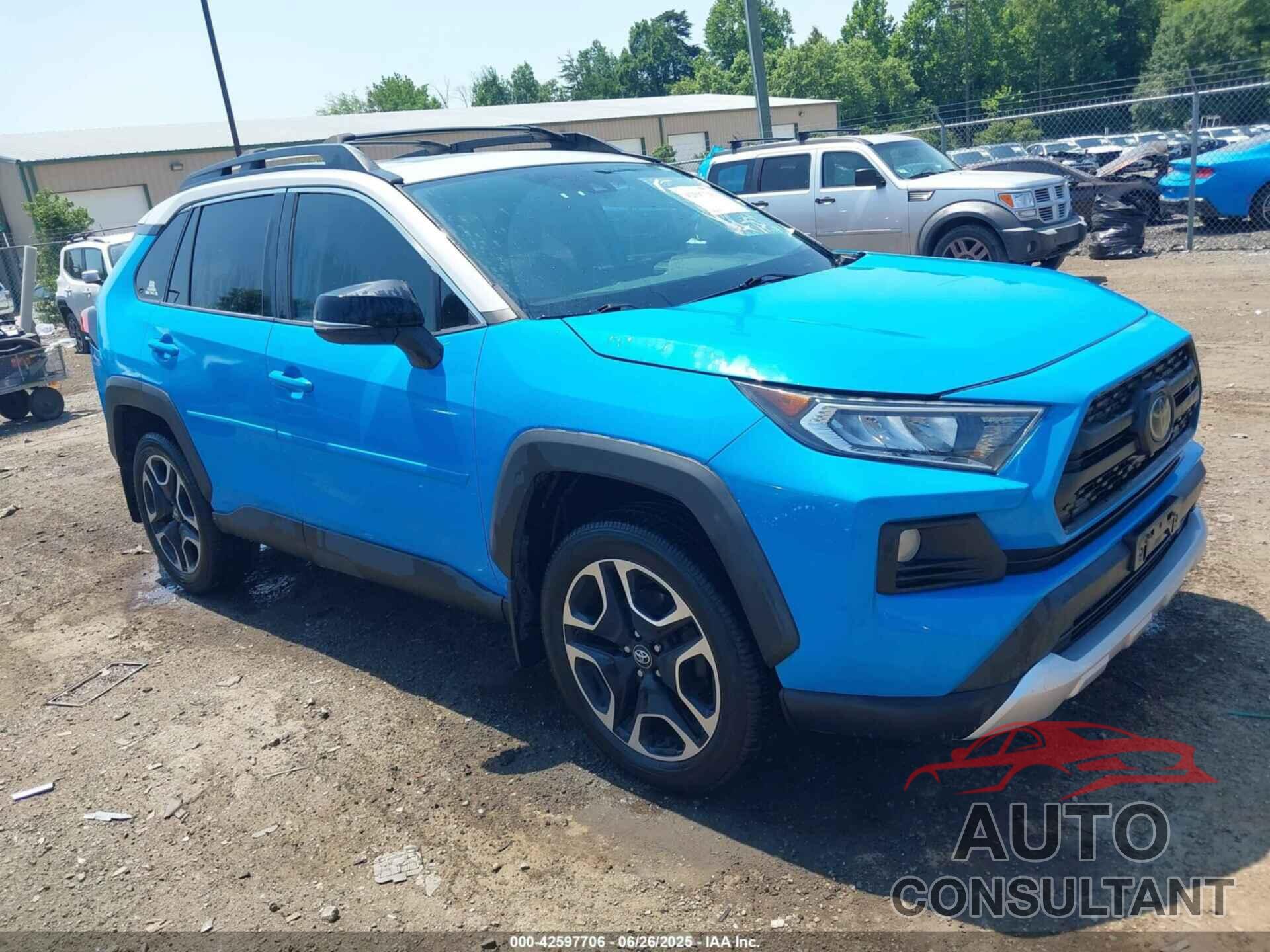 TOYOTA RAV4 2019 - 2T3J1RFV4KW034658