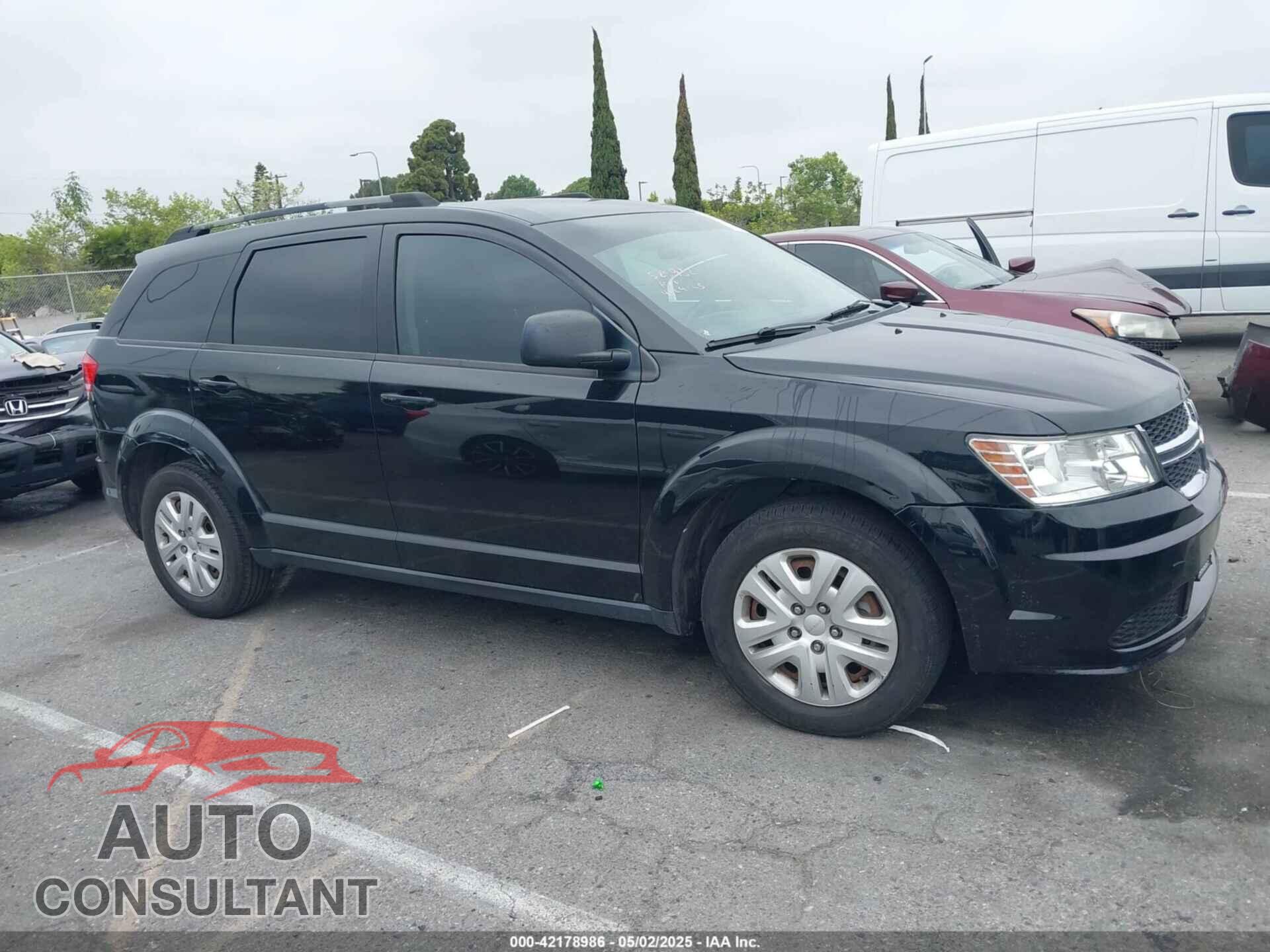 DODGE JOURNEY 2017 - 3C4PDCAB9HT676305