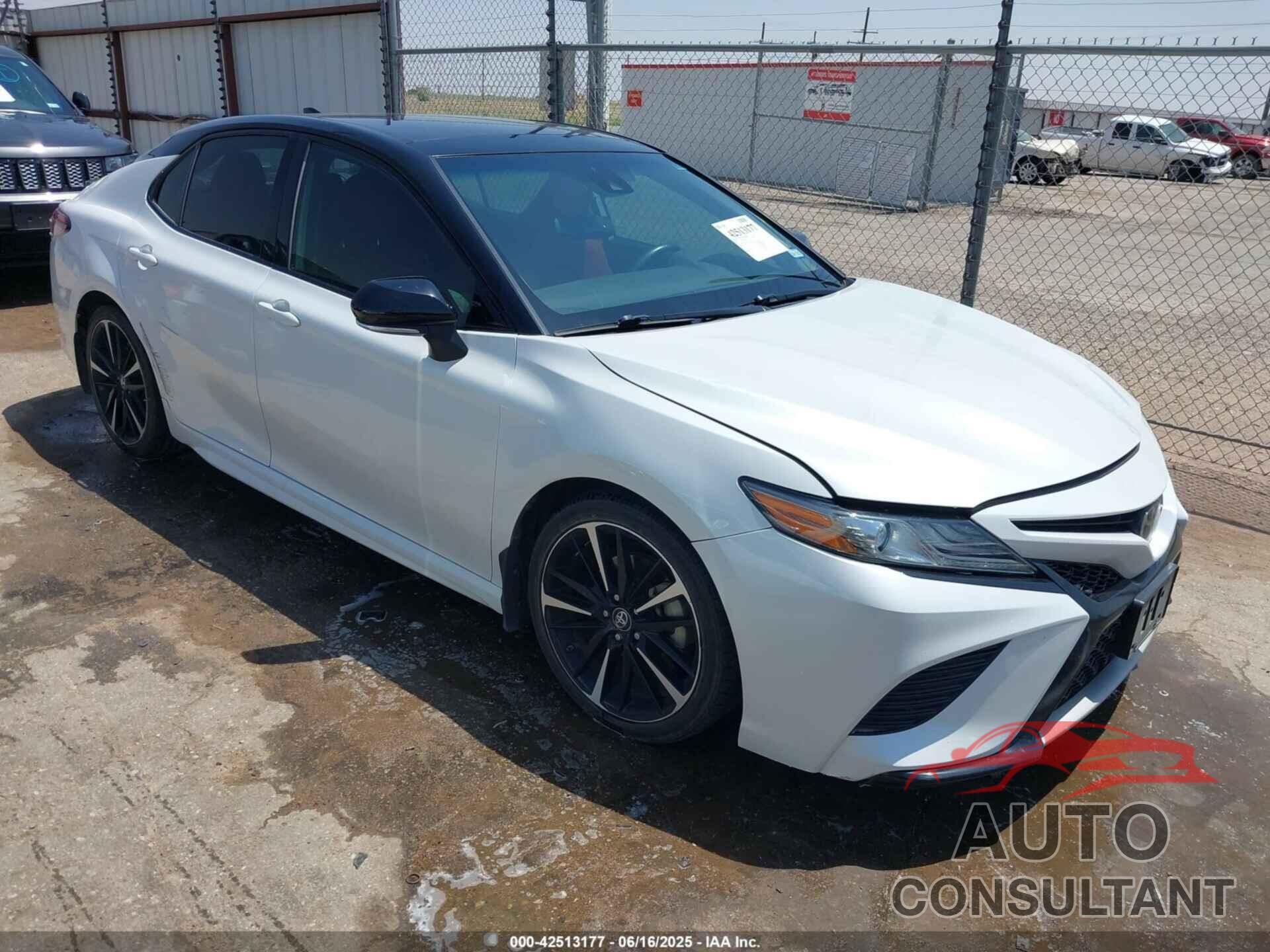 TOYOTA CAMRY 2019 - 4T1B61HK9KU262383