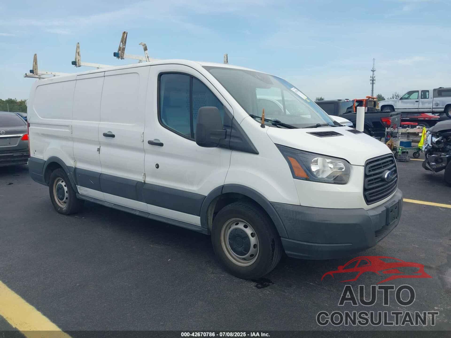 FORD TRANSIT-150 2018 - 1FTYE1ZM8JKA31096