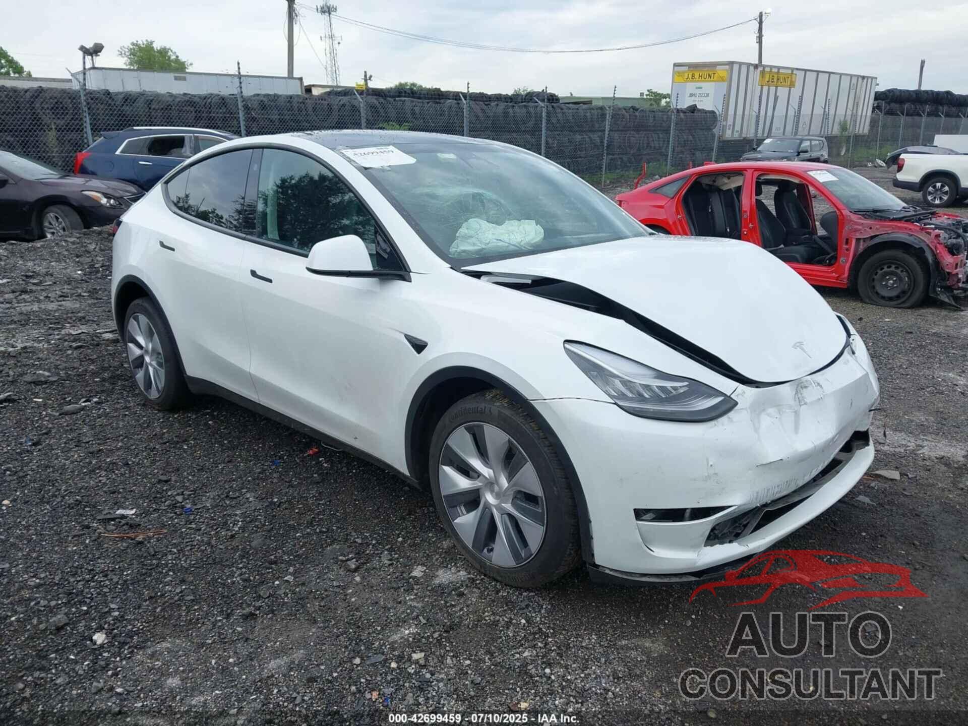 TESLA MODEL Y 2023 - 7SAYGDEE2PA121795