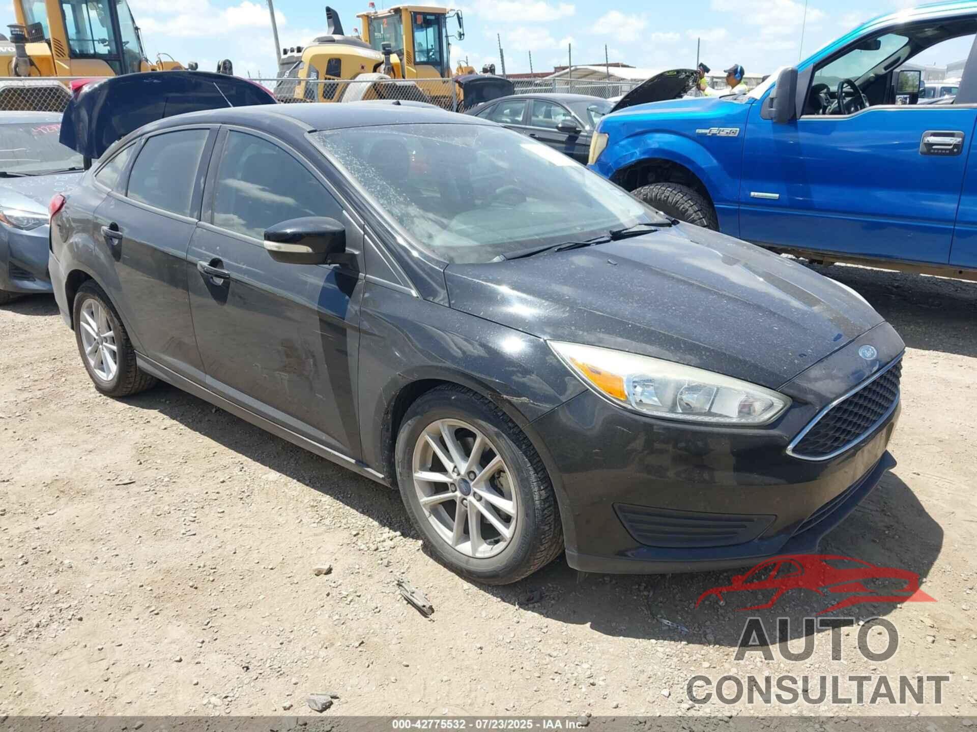 FORD FOCUS 2017 - 1FADP3F23HL257810
