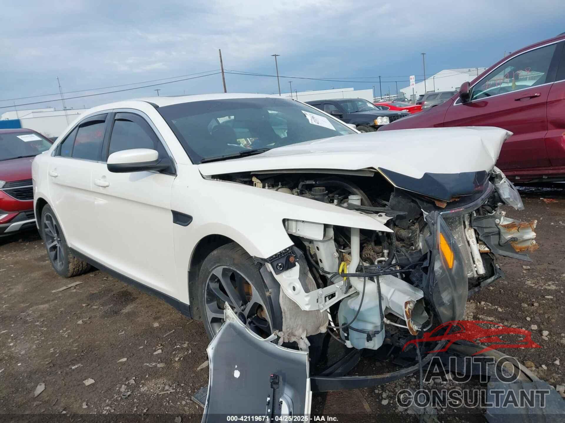 FORD TAURUS 2015 - 1FAHP2E89FG125416
