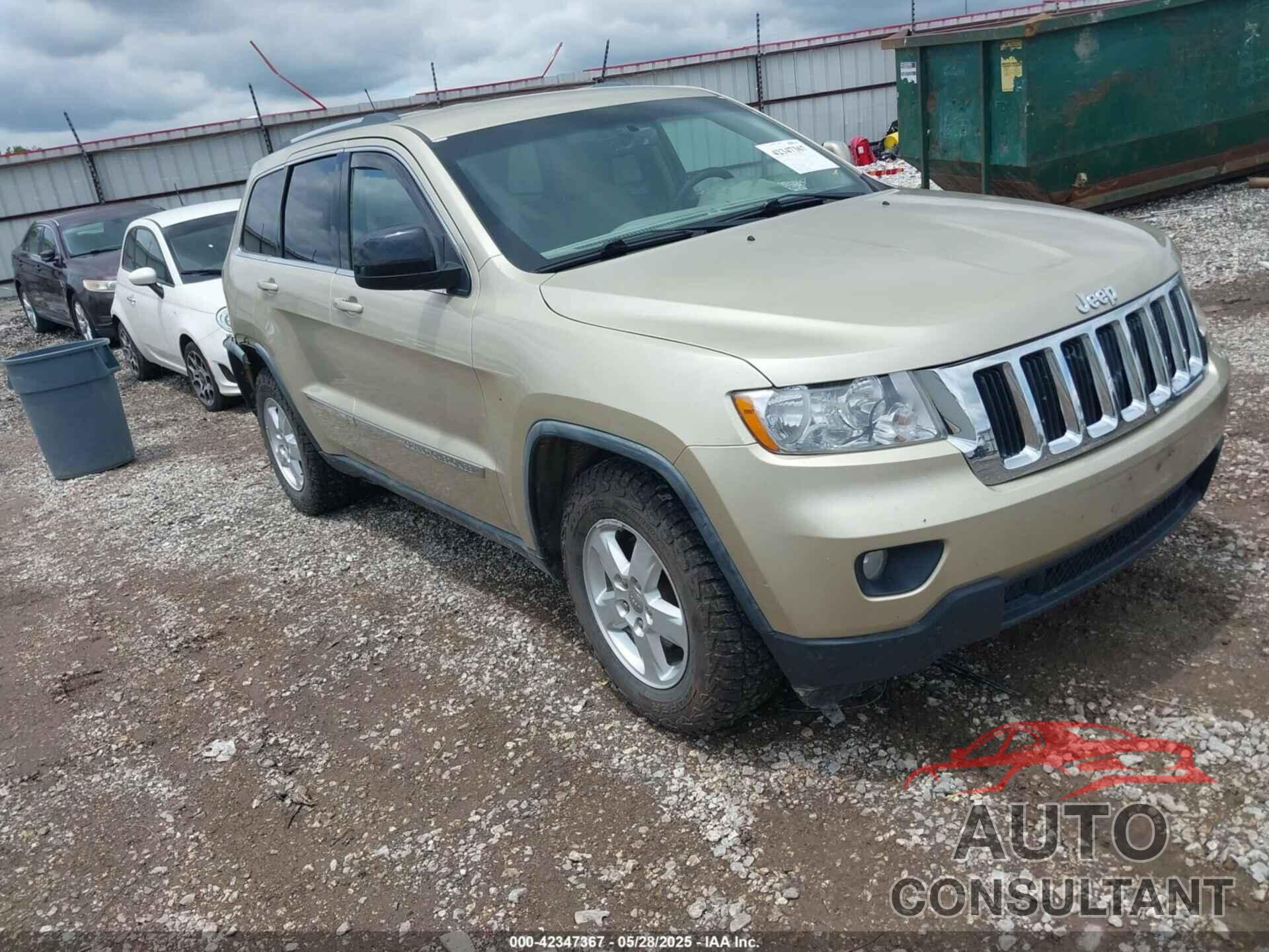JEEP GRAND CHEROKEE 2011 - 1J4RR4GG8BC558018