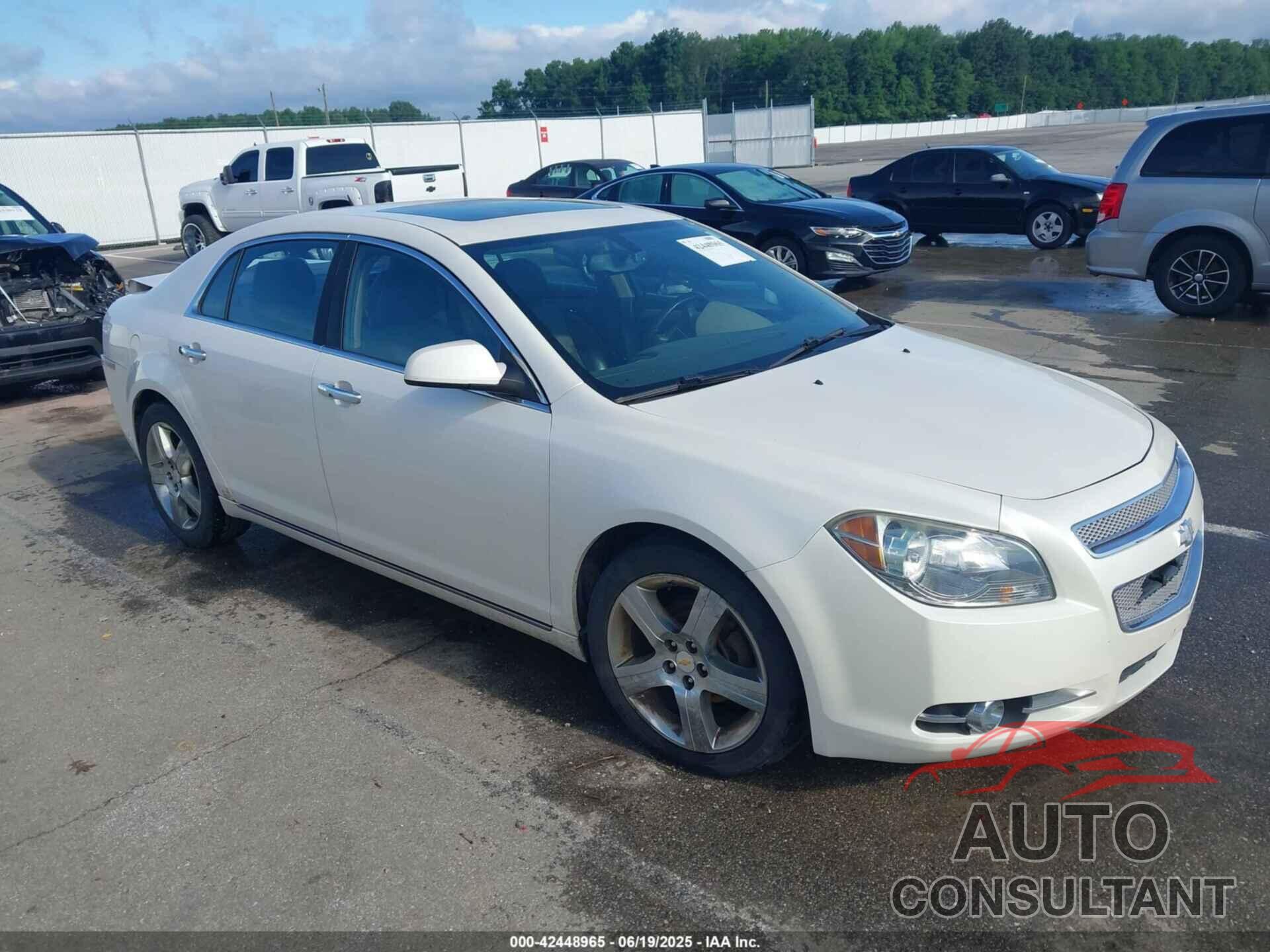CHEVROLET MALIBU 2011 - 1G1ZE5E11BF128103