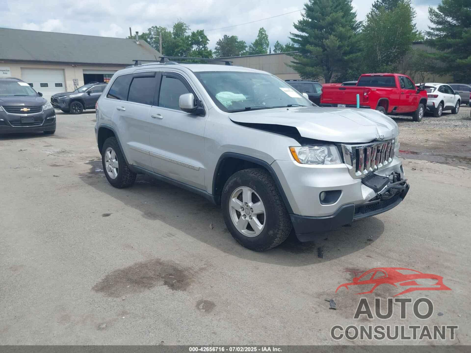JEEP GRAND CHEROKEE 2011 - 1J4RR4GG3BC734683