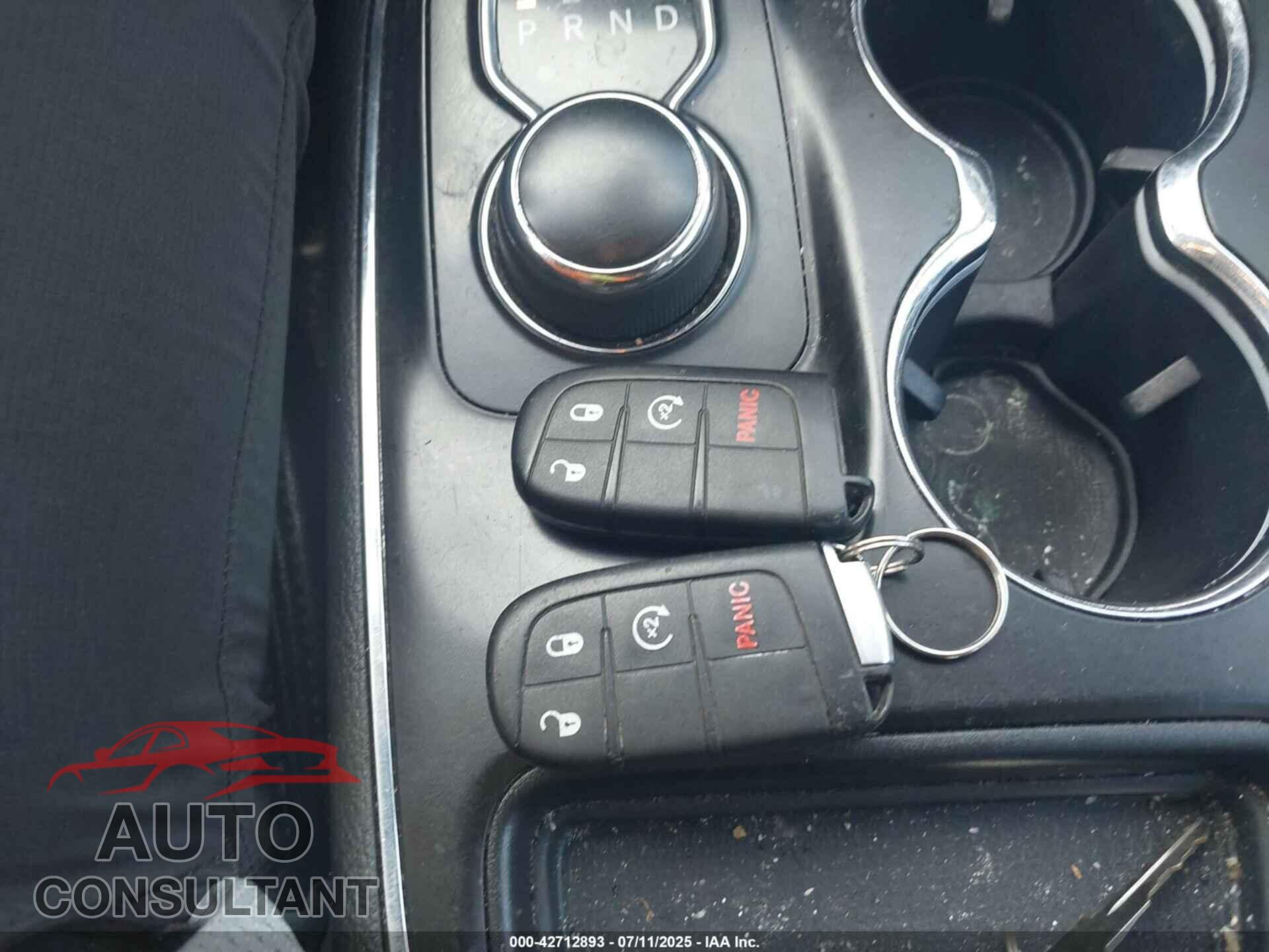 DODGE DURANGO 2017 - 1C4RDJAG6HC661040
