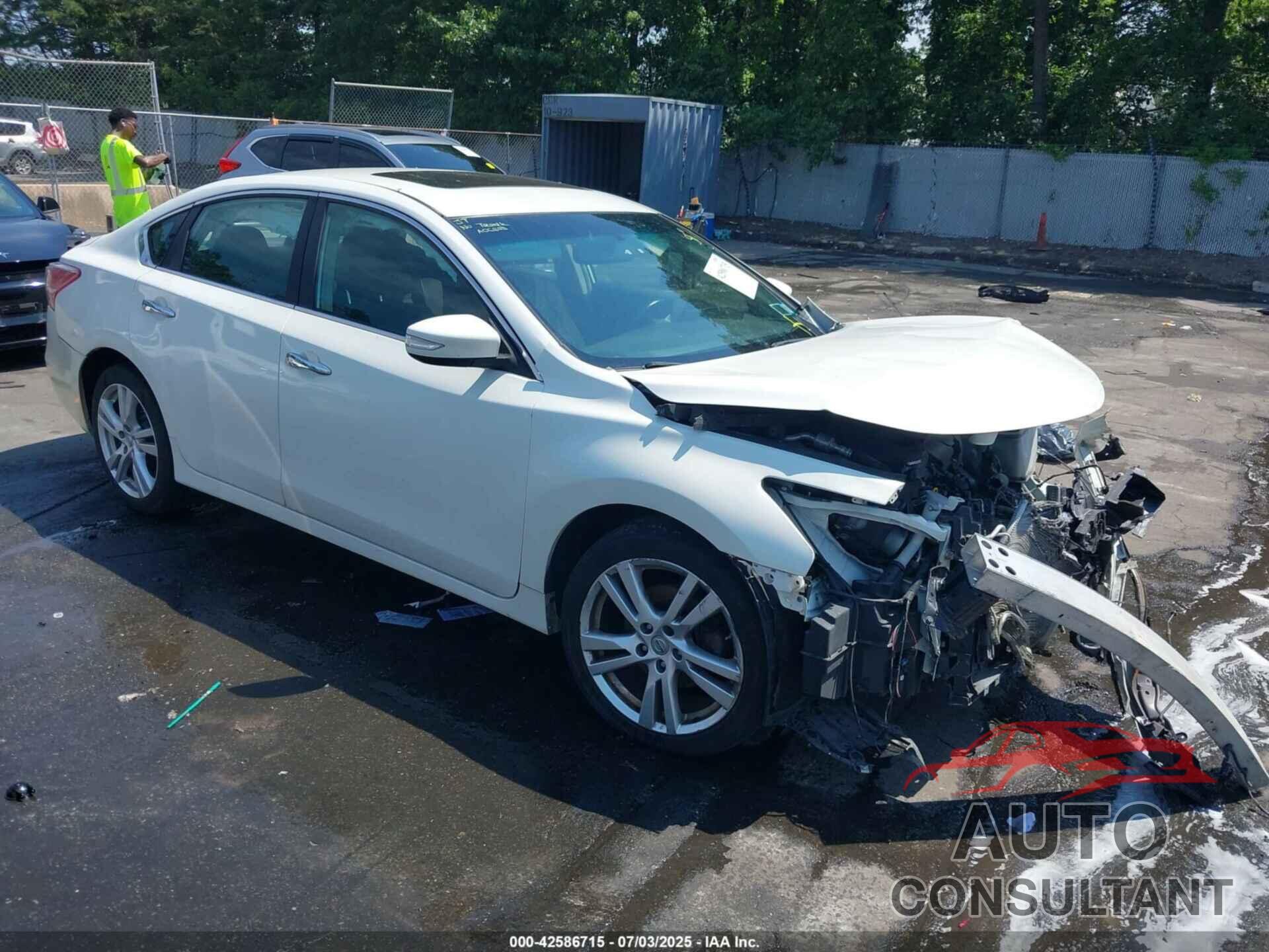 NISSAN ALTIMA 2013 - 1N4BL3AP7DN423184
