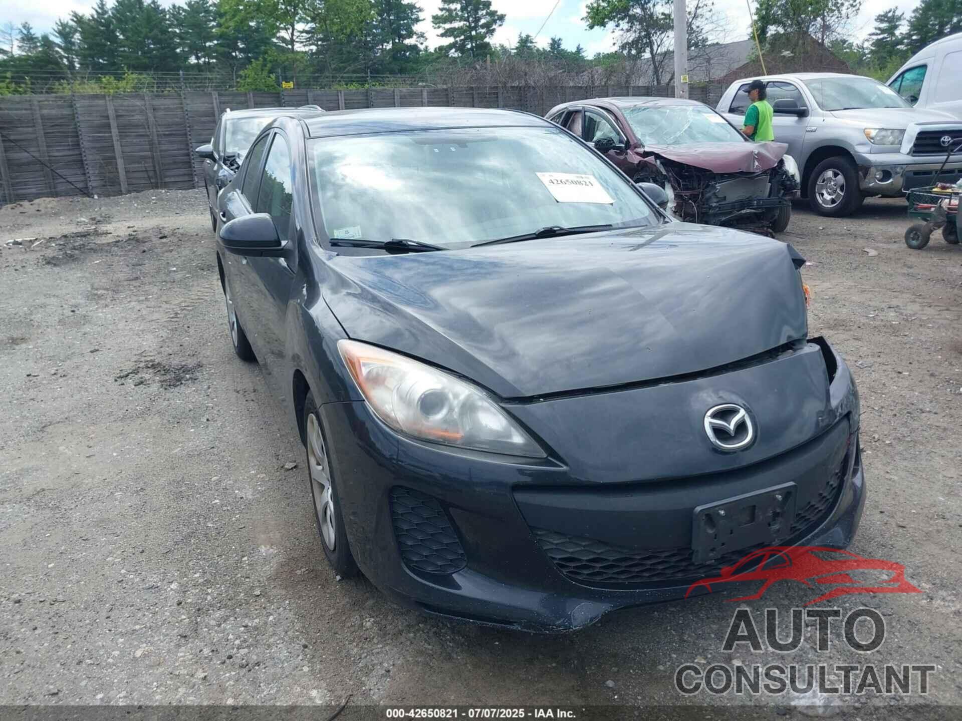 MAZDA MAZDA3 2012 - JM1BL1UG1C1519778