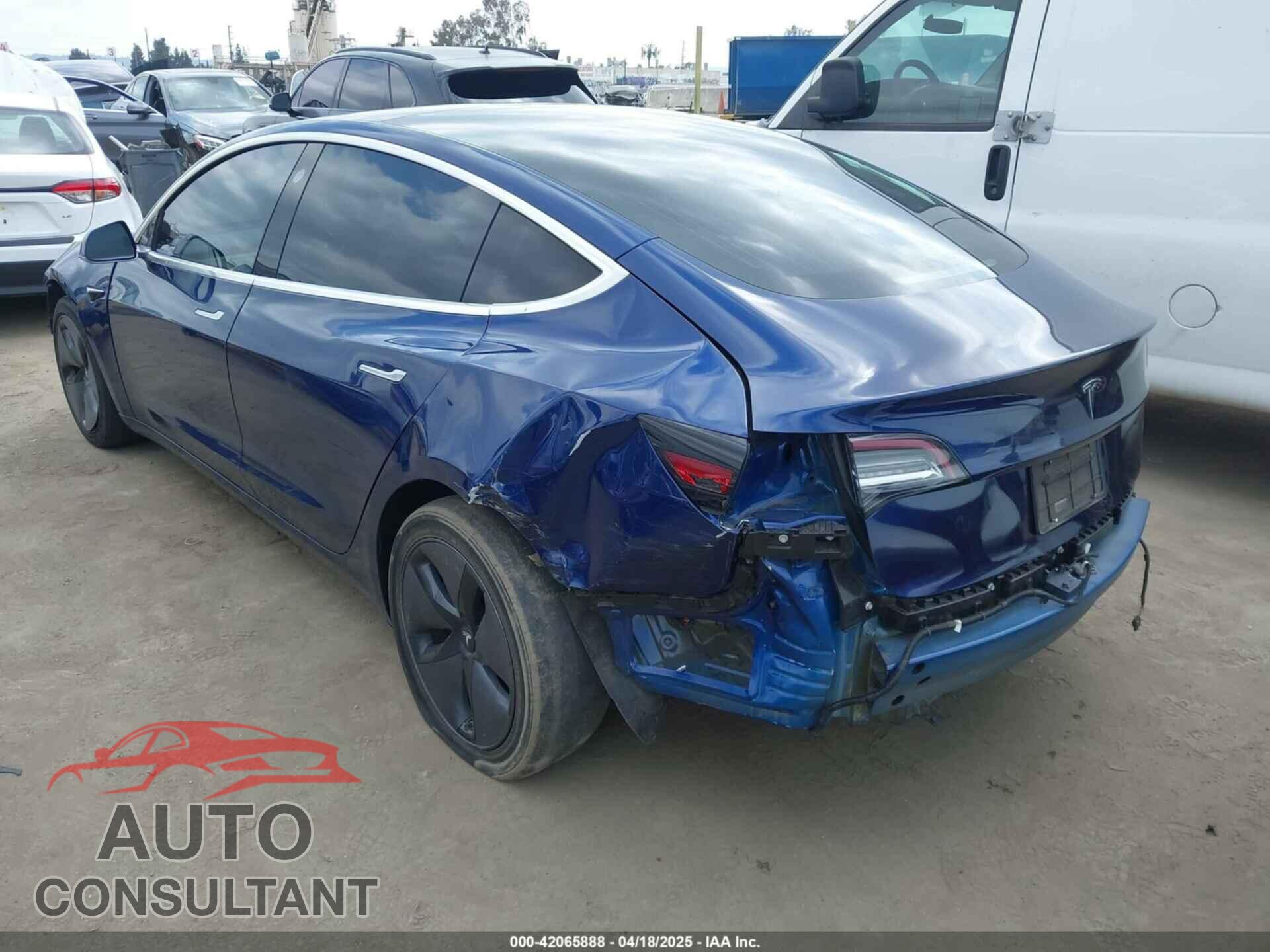 TESLA MODEL 3 2019 - 5YJ3E1EA2KF326103