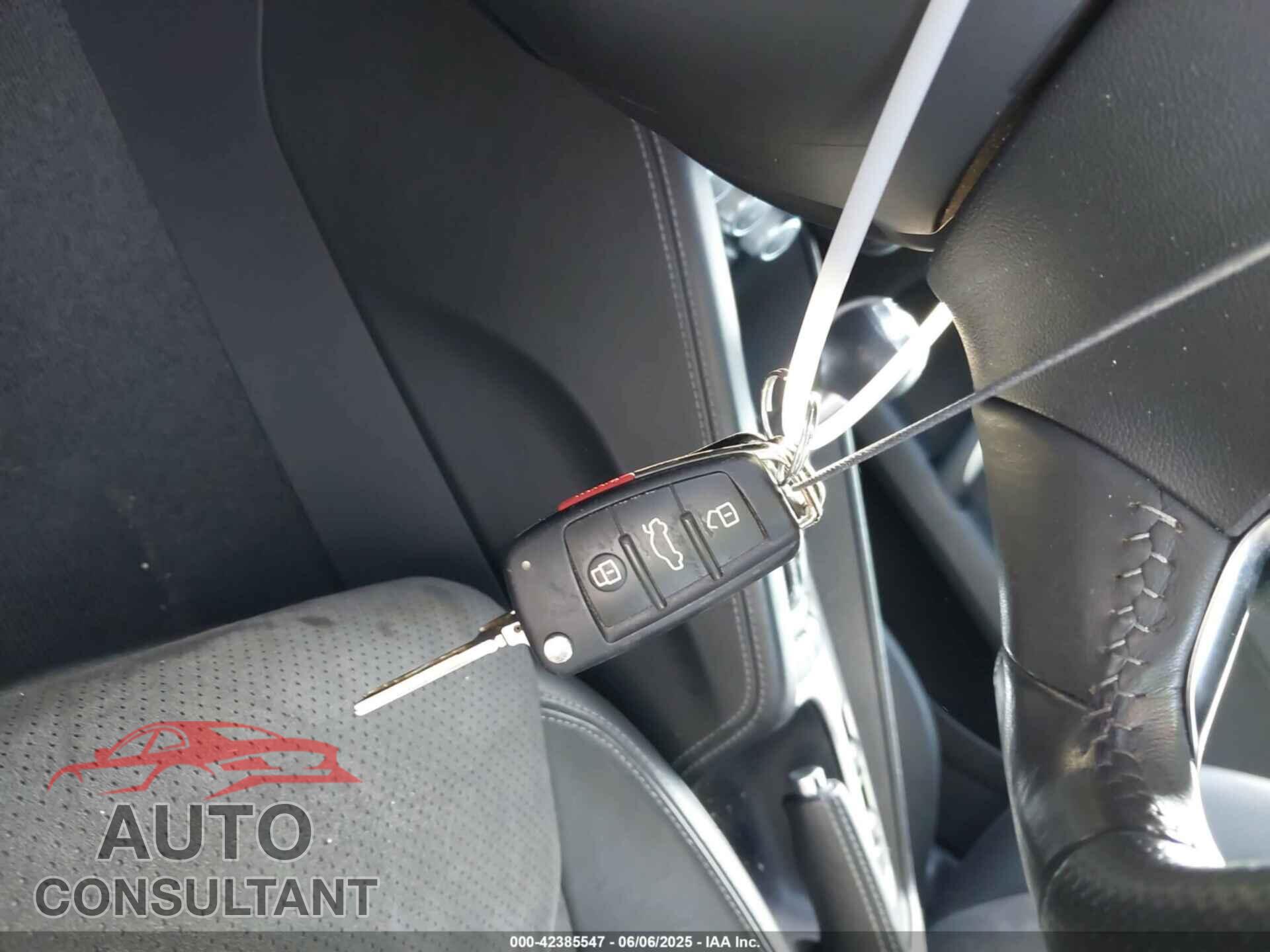 AUDI TT 2011 - TRU4FAFK1B1019934