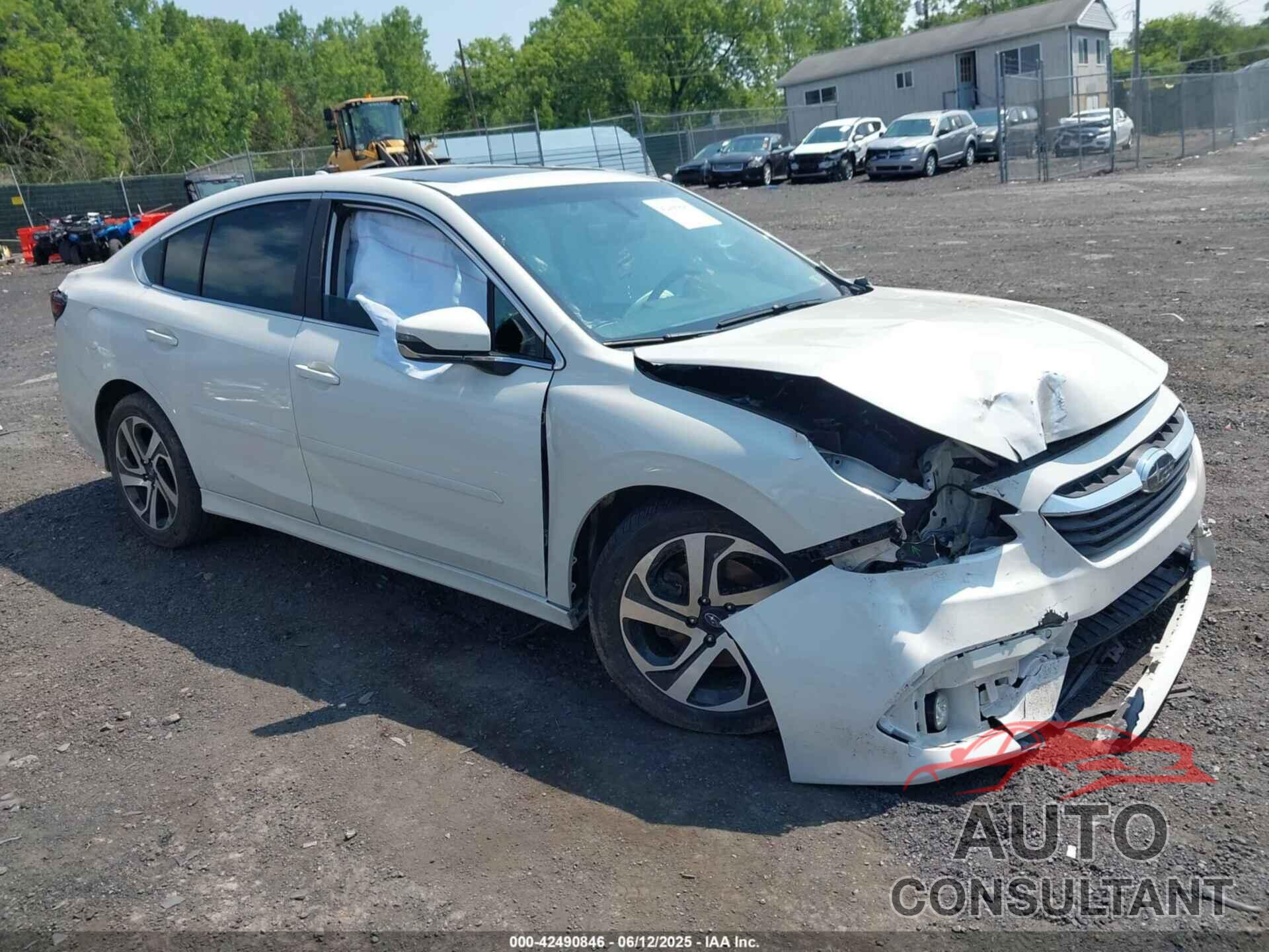 SUBARU LEGACY 2021 - 4S3BWAN65M3018587