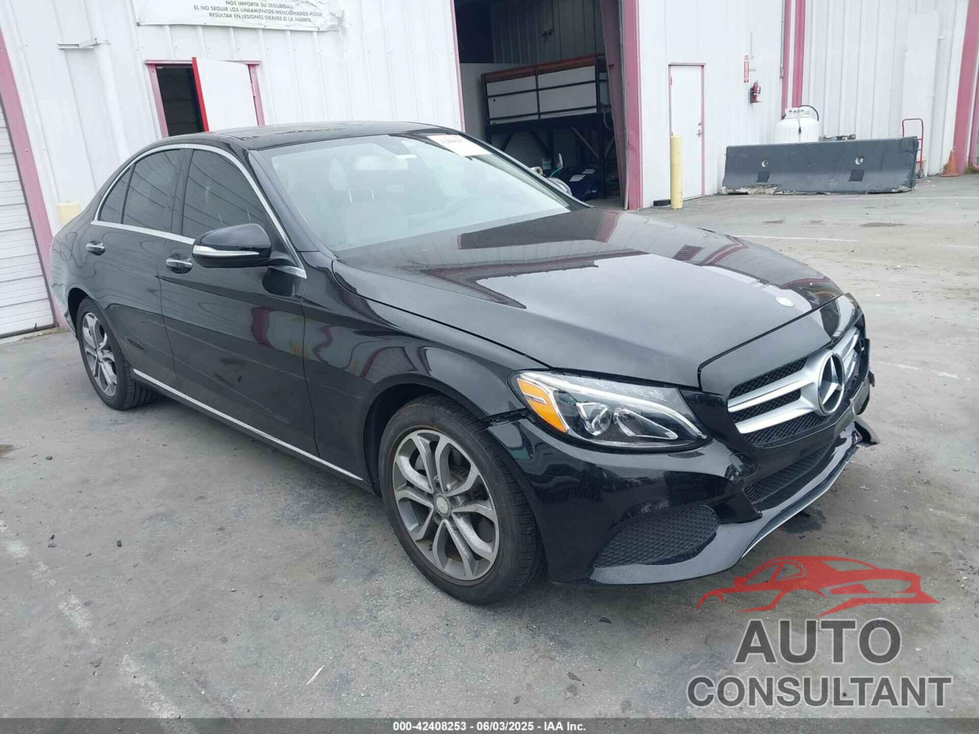 MERCEDES-BENZ C 300 2015 - 55SWF4KB4FU033557