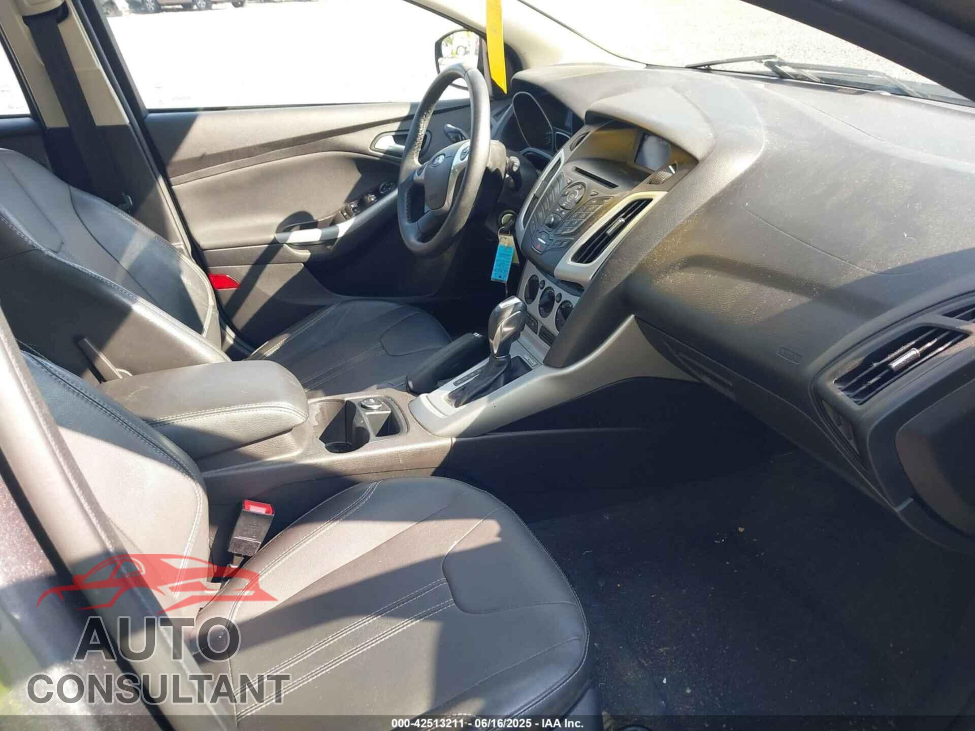 FORD FOCUS 2014 - 1FADP3K25EL191228