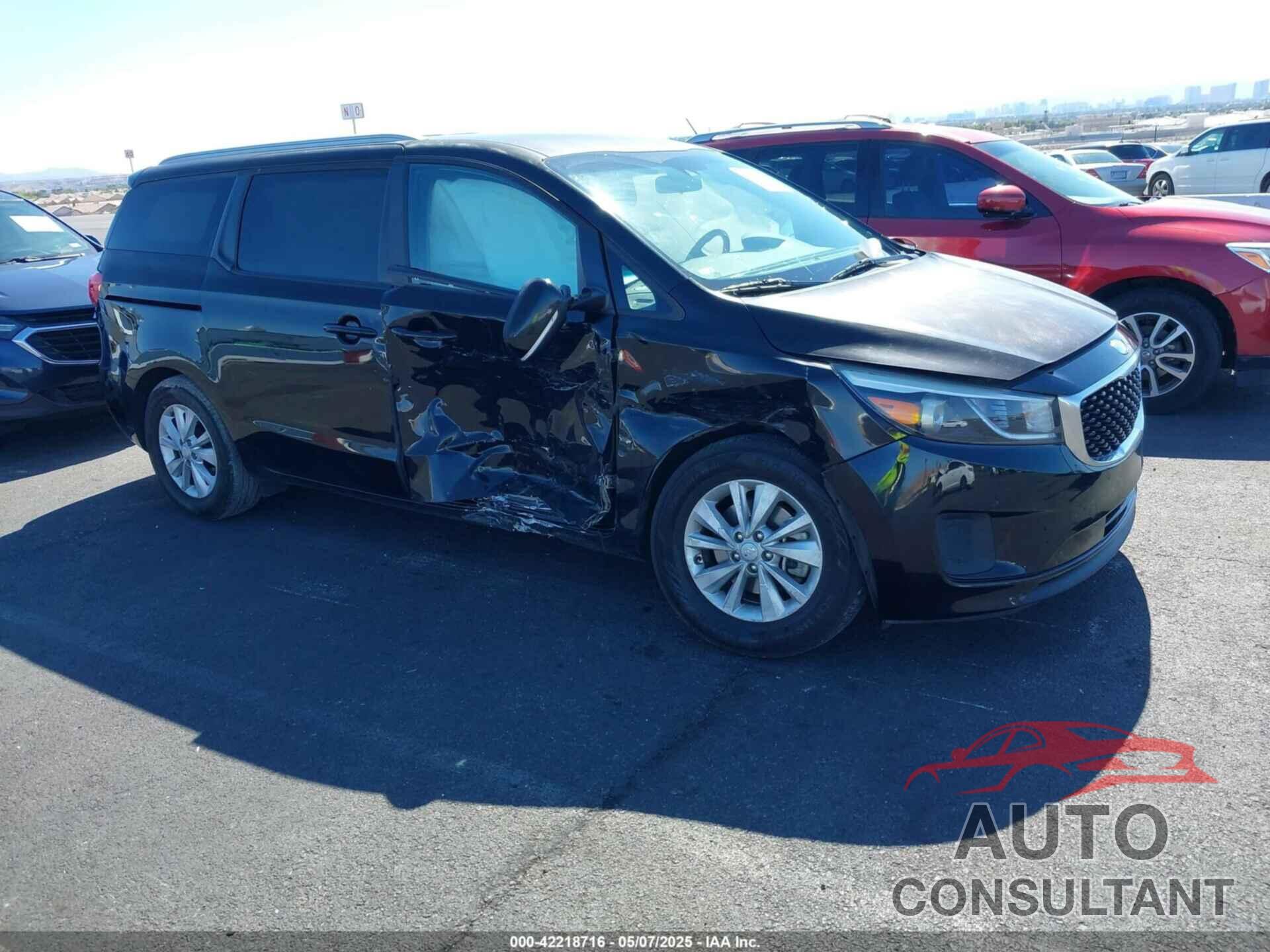 KIA SEDONA 2018 - KNDMB5C12J6398632