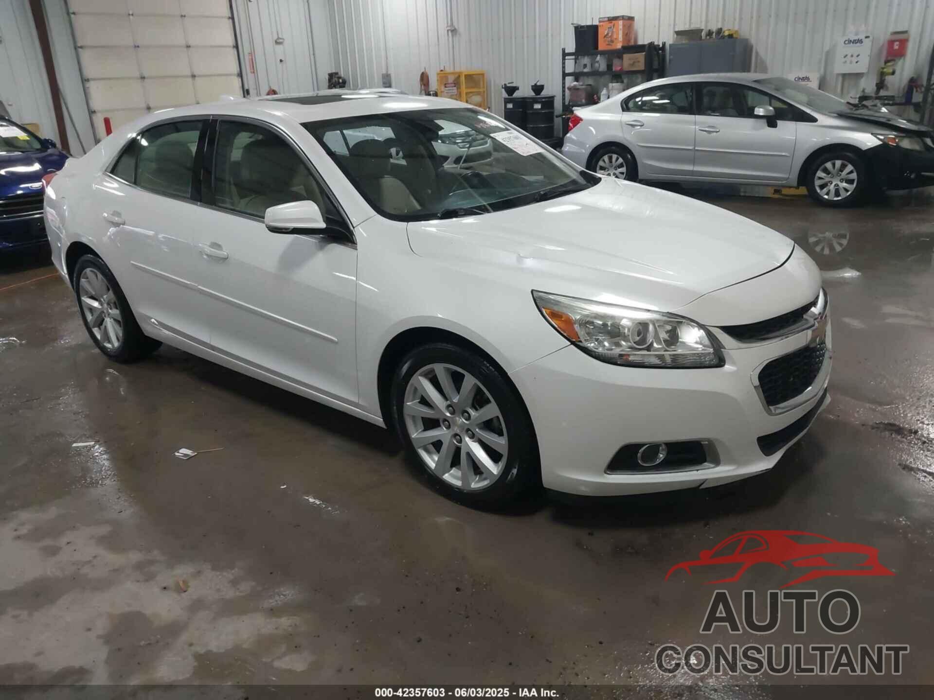 CHEVROLET MALIBU 2015 - 1G11D5SL0FF200601