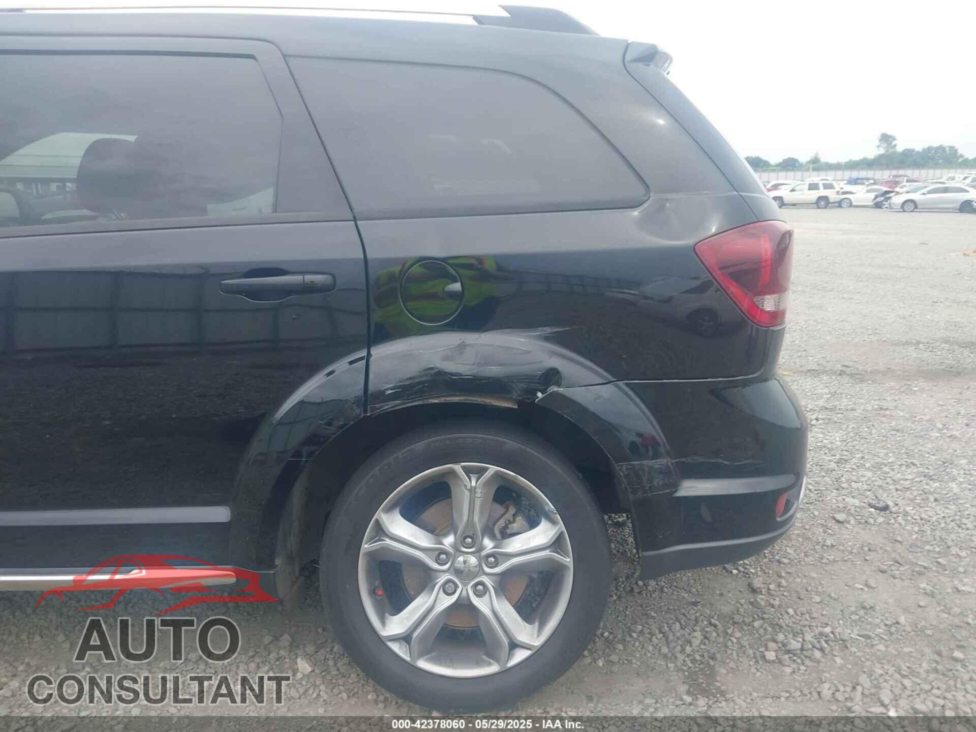 DODGE JOURNEY 2017 - 3C4PDCGB7HT500909