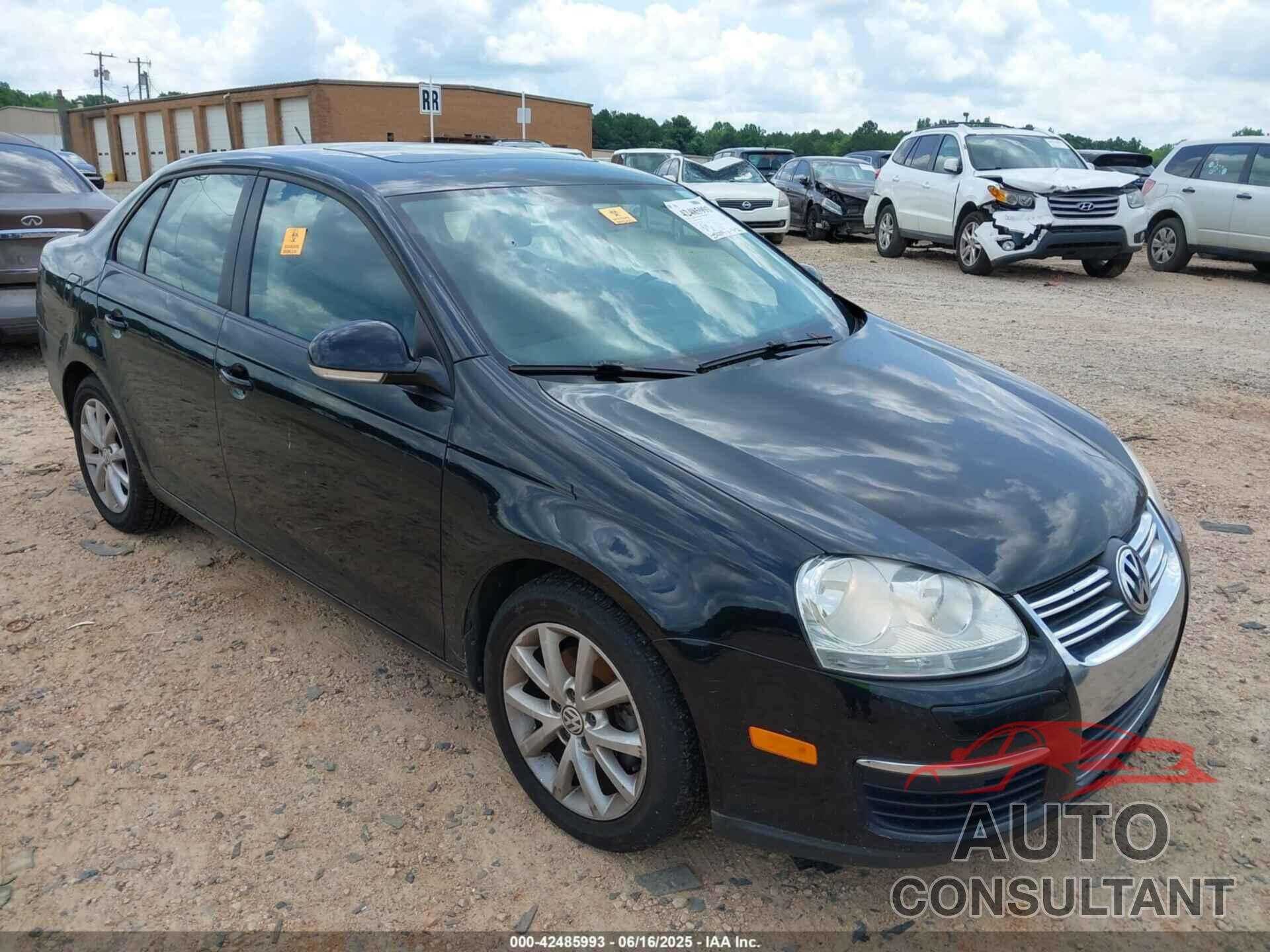VOLKSWAGEN JETTA 2010 - 3VWRX7AJ6AM141816