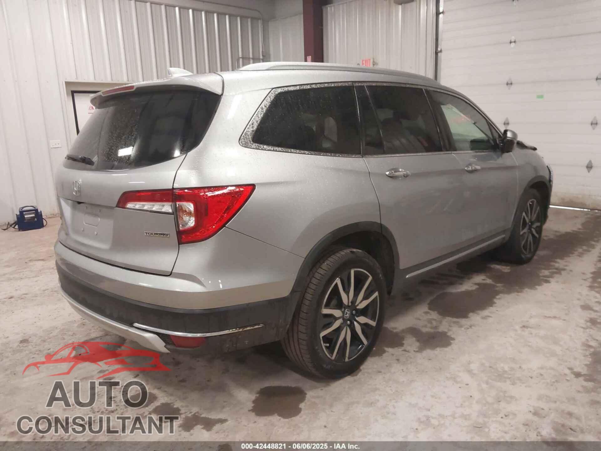 HONDA PILOT 2020 - 5FNYF5H95LB025516