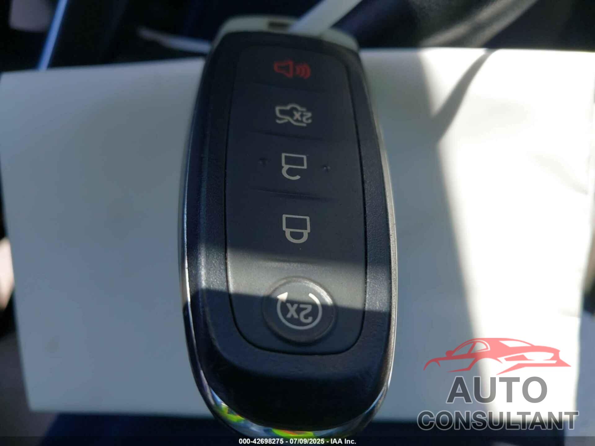 FORD ESCAPE 2019 - 1FMCU9J98KUA21480