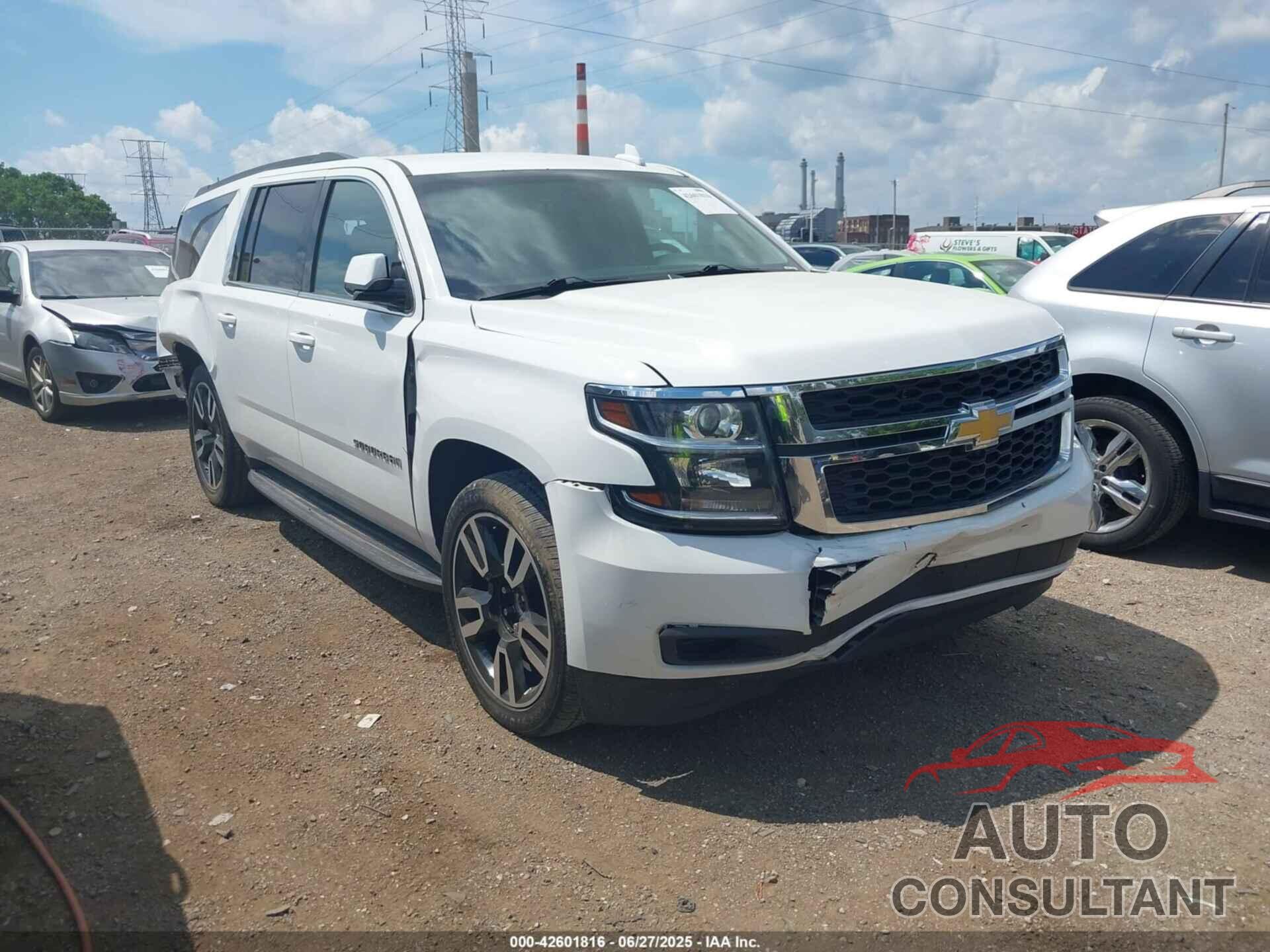 CHEVROLET SUBURBAN 2018 - 1GNSKGKC8JR120734