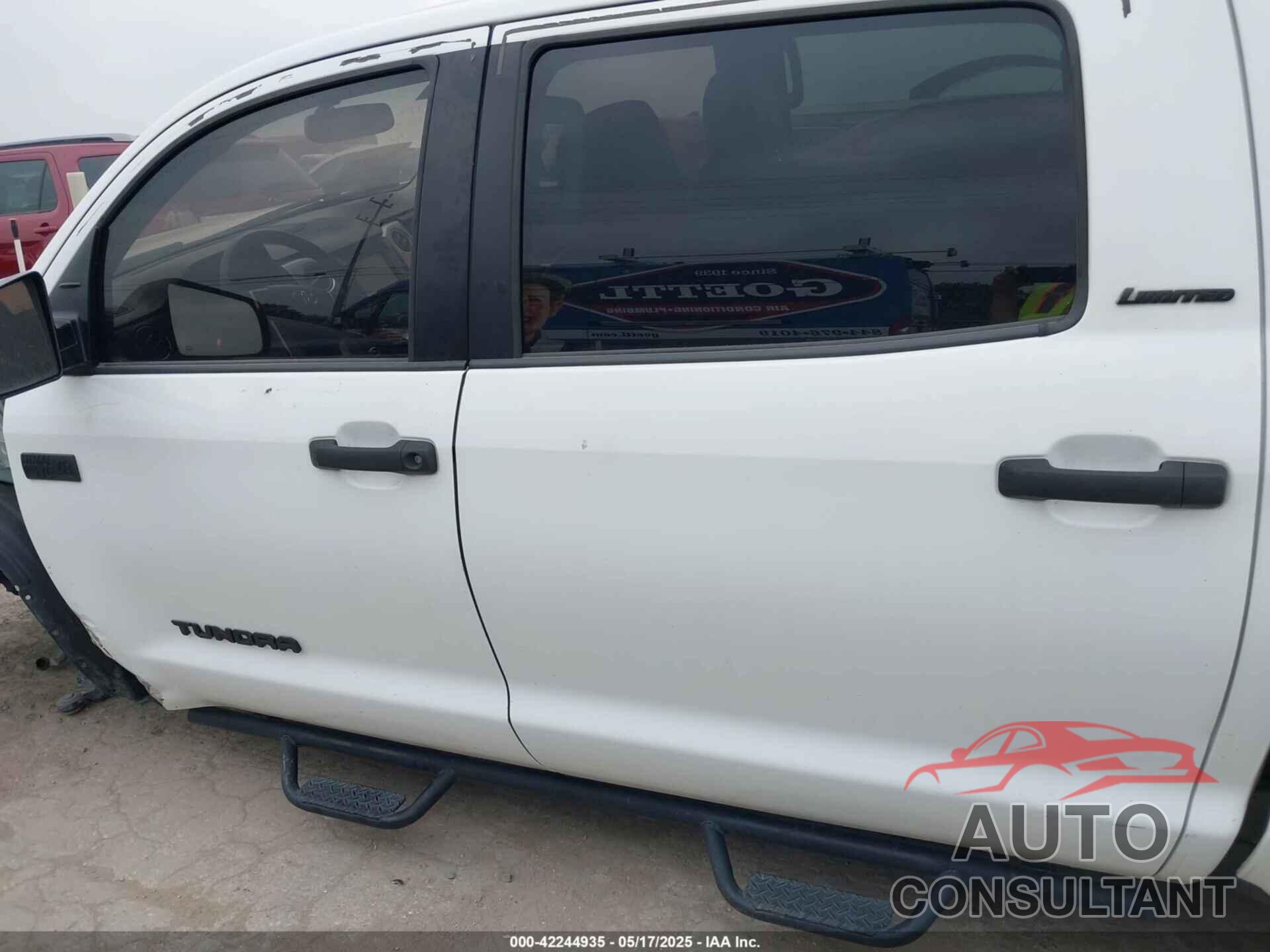 TOYOTA TUNDRA 2017 - 5TFEW5F14HX220598