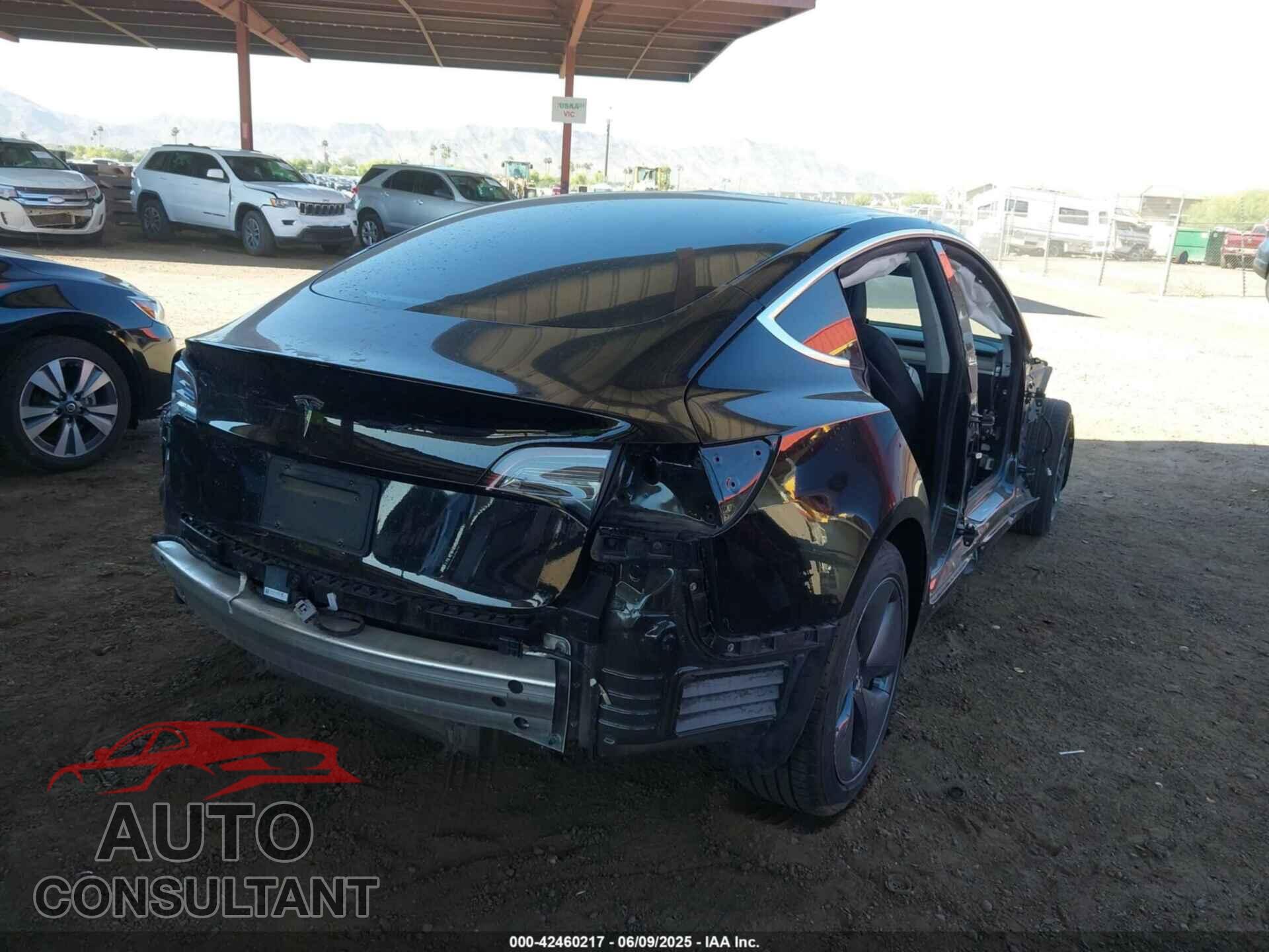 TESLA MODEL 3 2020 - 5YJ3E1EA2LF609232