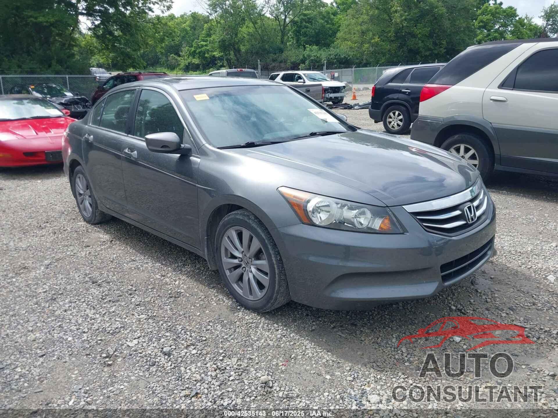 HONDA ACCORD 2011 - 1HGCP2F86BA020995