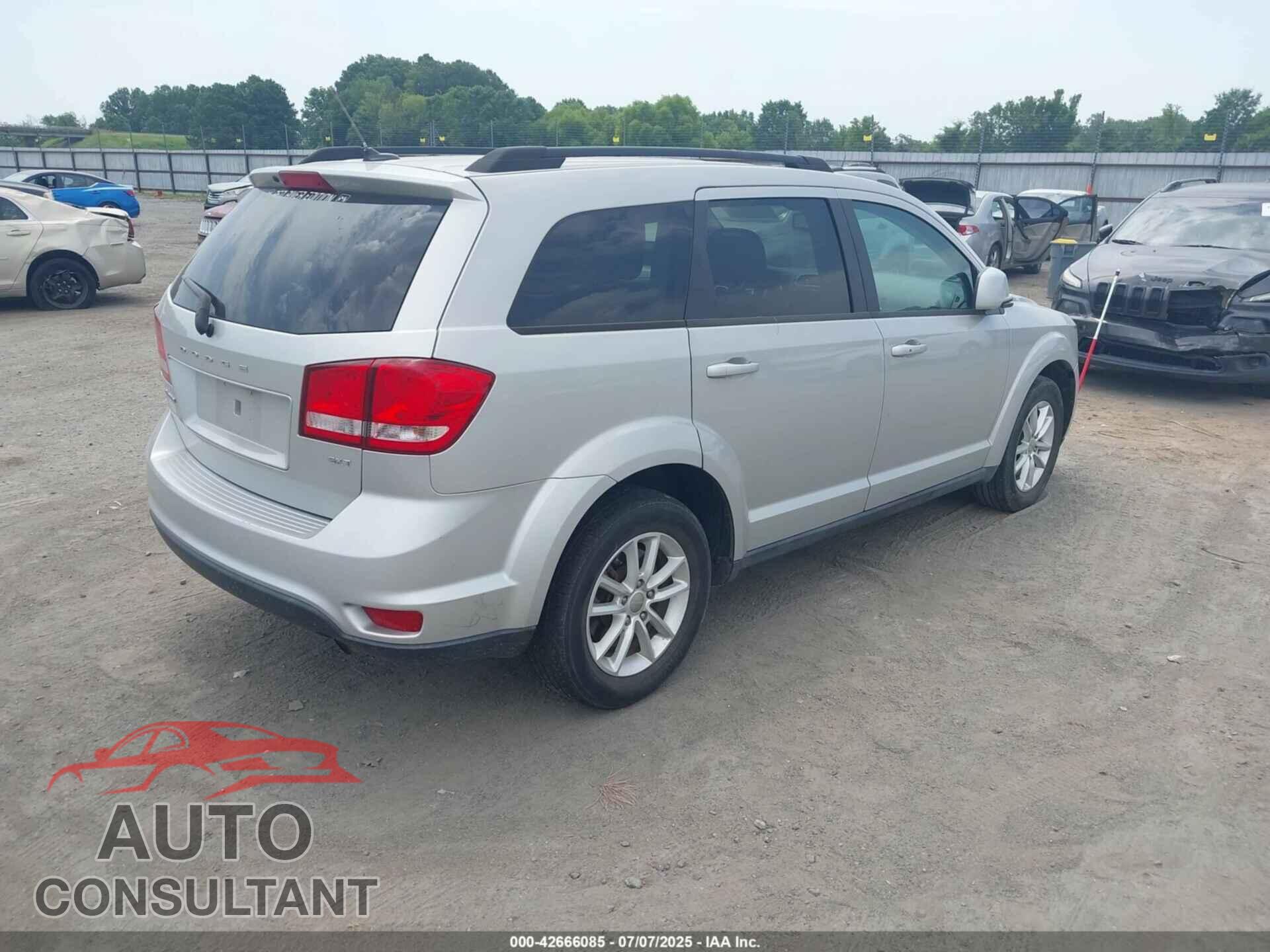 DODGE JOURNEY 2013 - 3C4PDCBB5DT723614
