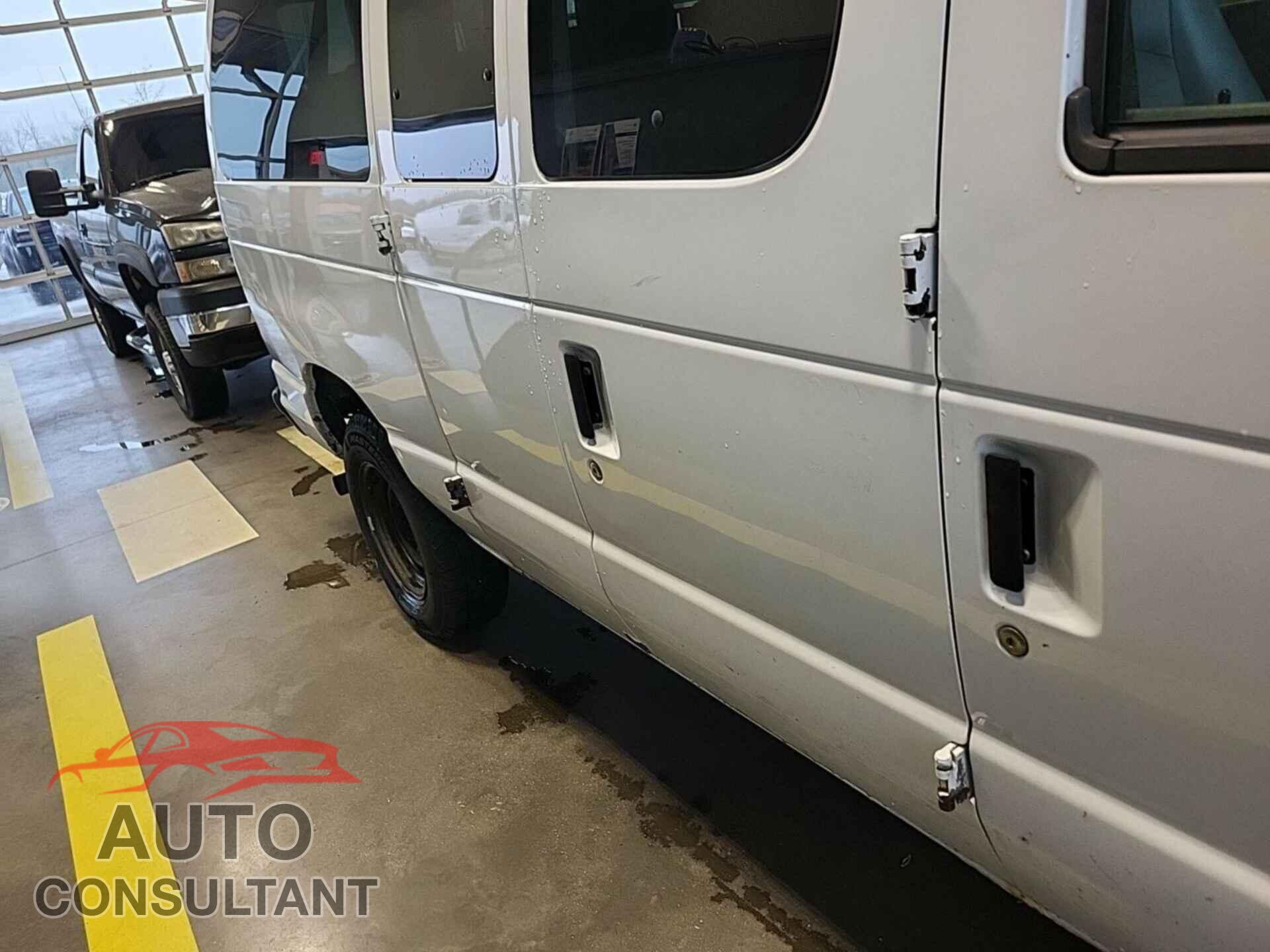FORD ECONOLINE 2013 - 1FBNE3BL0DDA52652