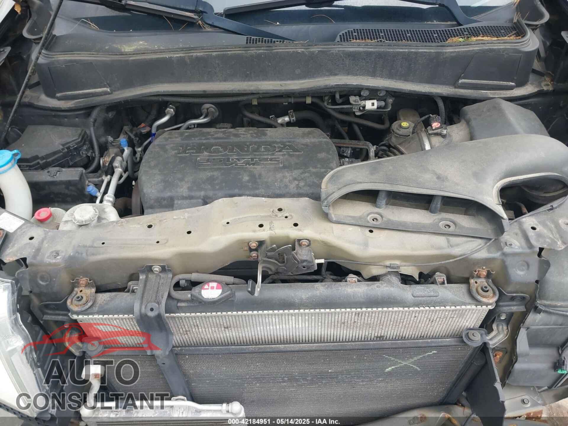 HONDA PILOT 2014 - 5FNYF4H98EB029850