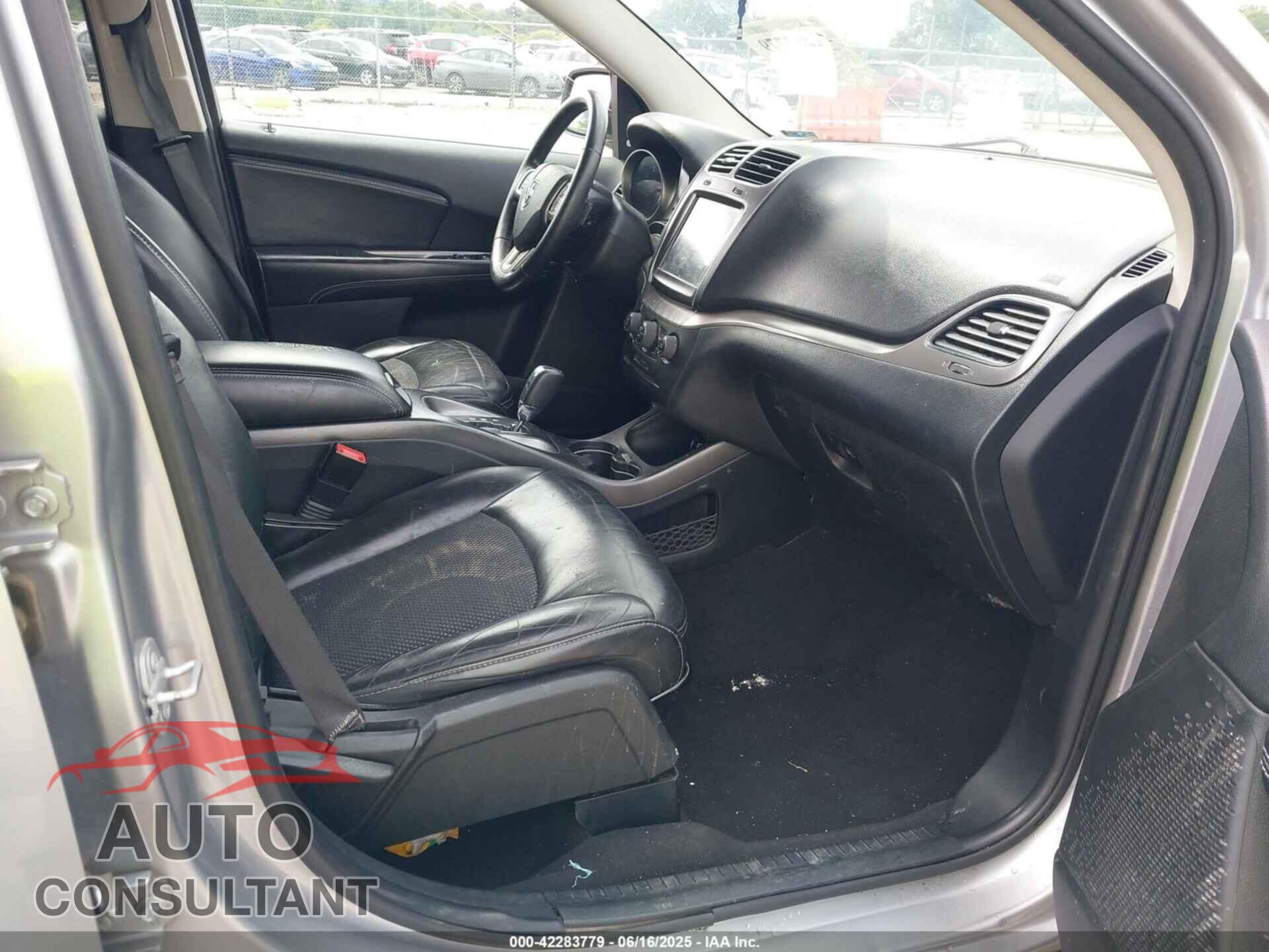 DODGE JOURNEY 2017 - 3C4PDCGGXHT625706