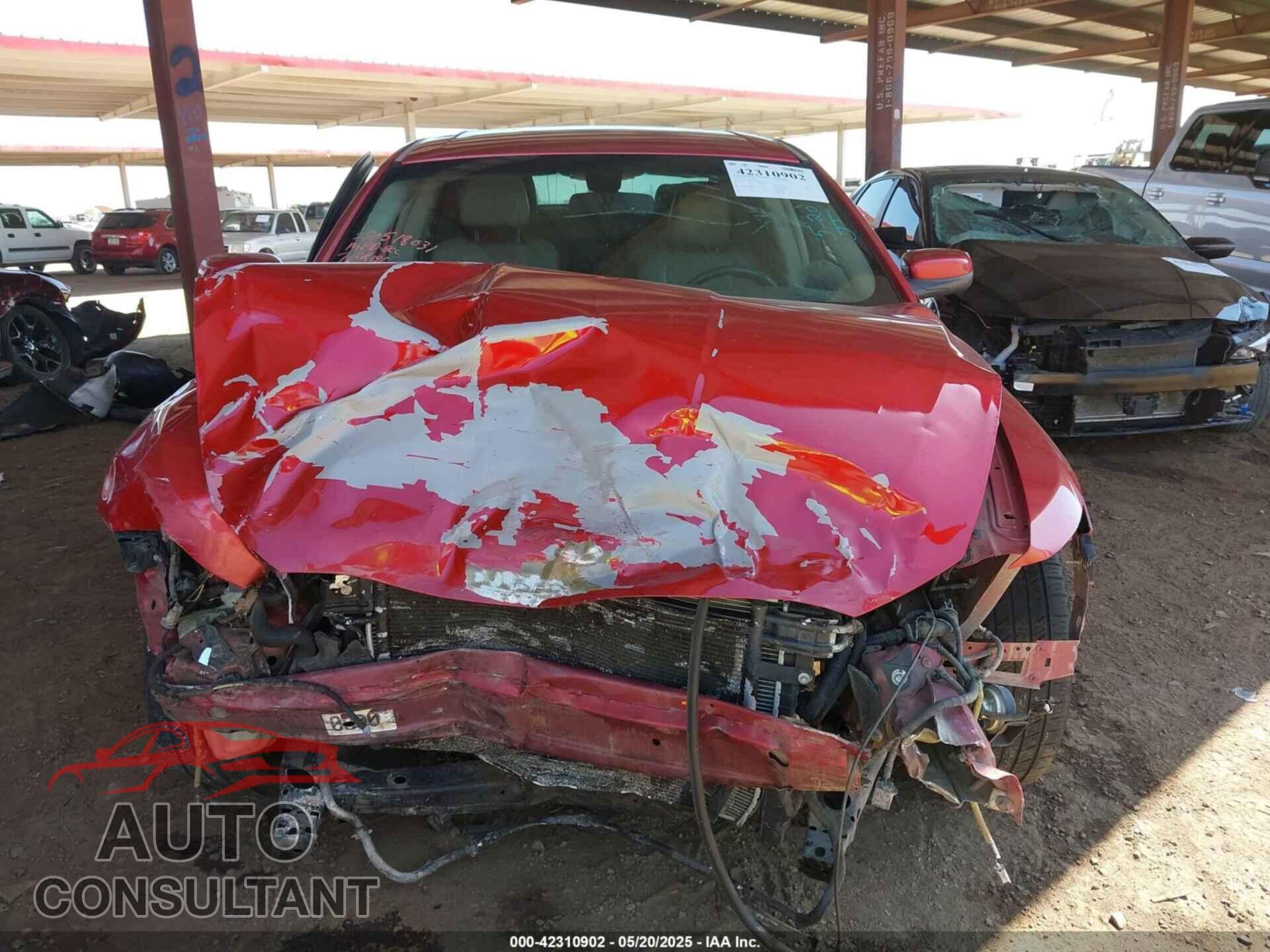 FORD TAURUS 2011 - 1FAHP2EW8BG104632