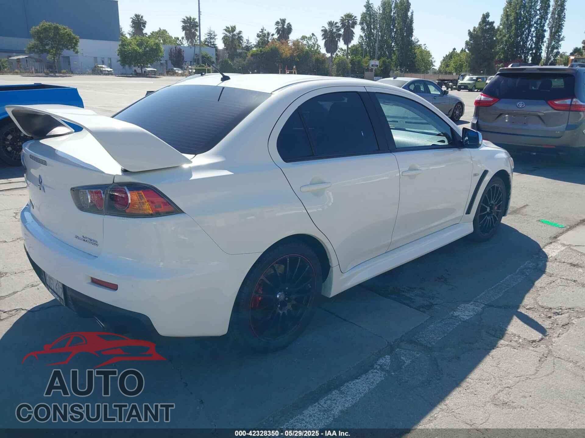 MITSUBISHI LANCER EVOLUTION 2012 - JA32W8FV8CU015978