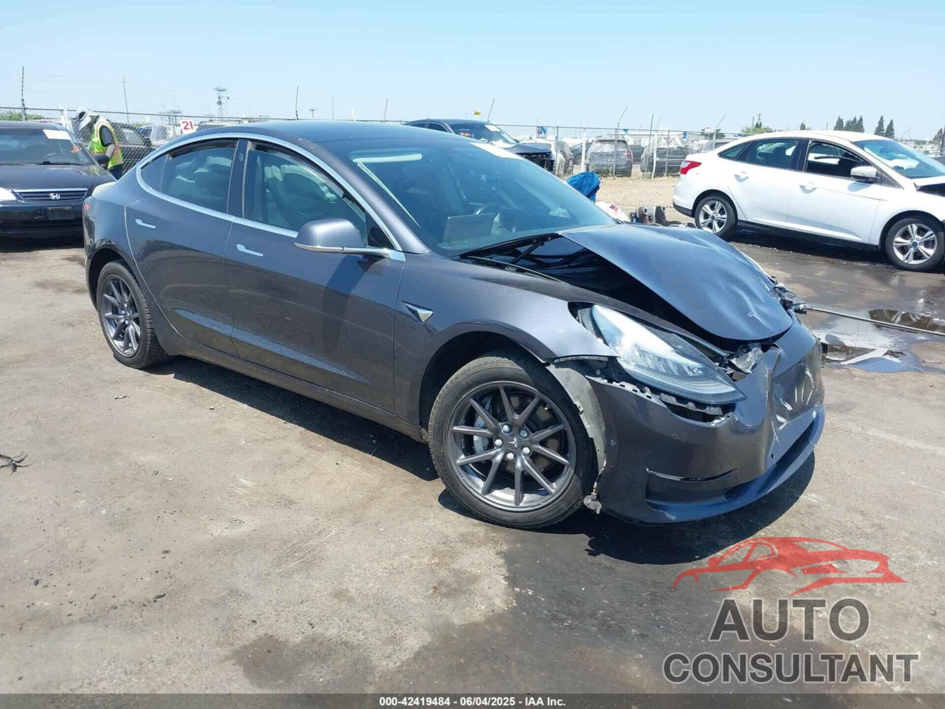 TESLA MODEL 3 2018 - 5YJ3E1EB5JF104159