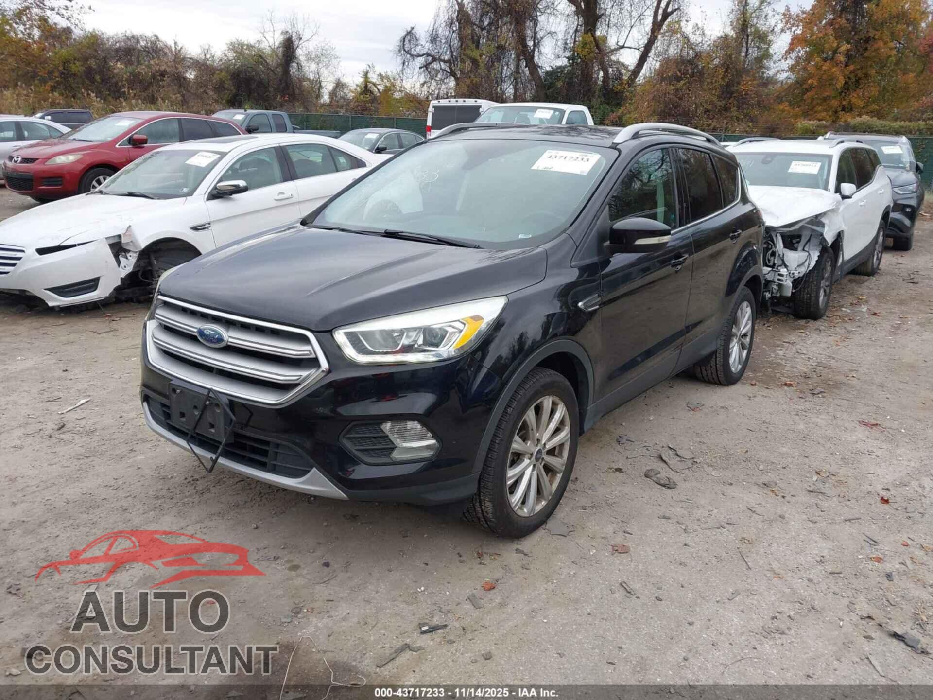 FORD ESCAPE 2017 - 1FMCU9JD4HUB48112