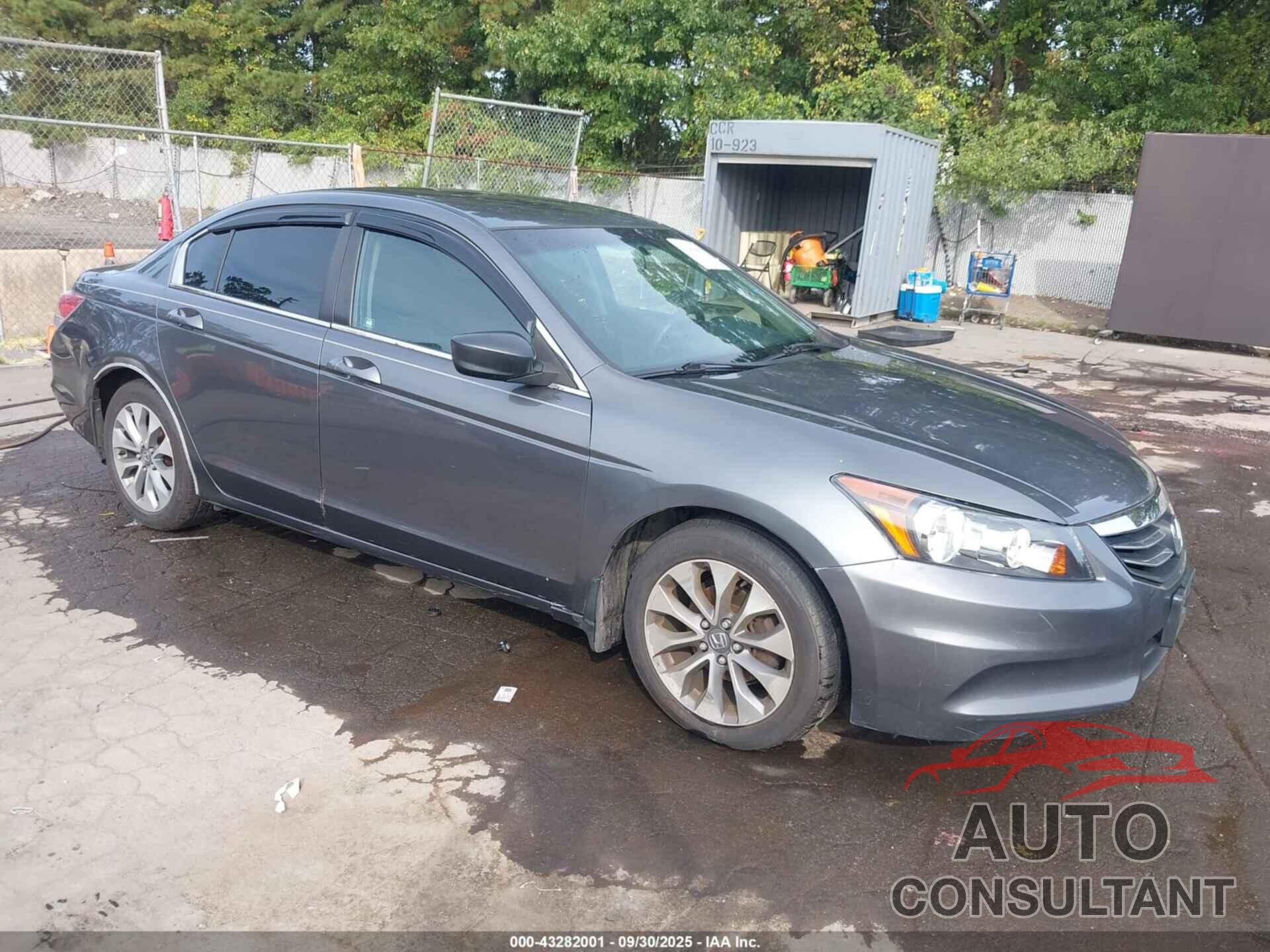 HONDA ACCORD 2011 - 1HGCP2F35BA124446