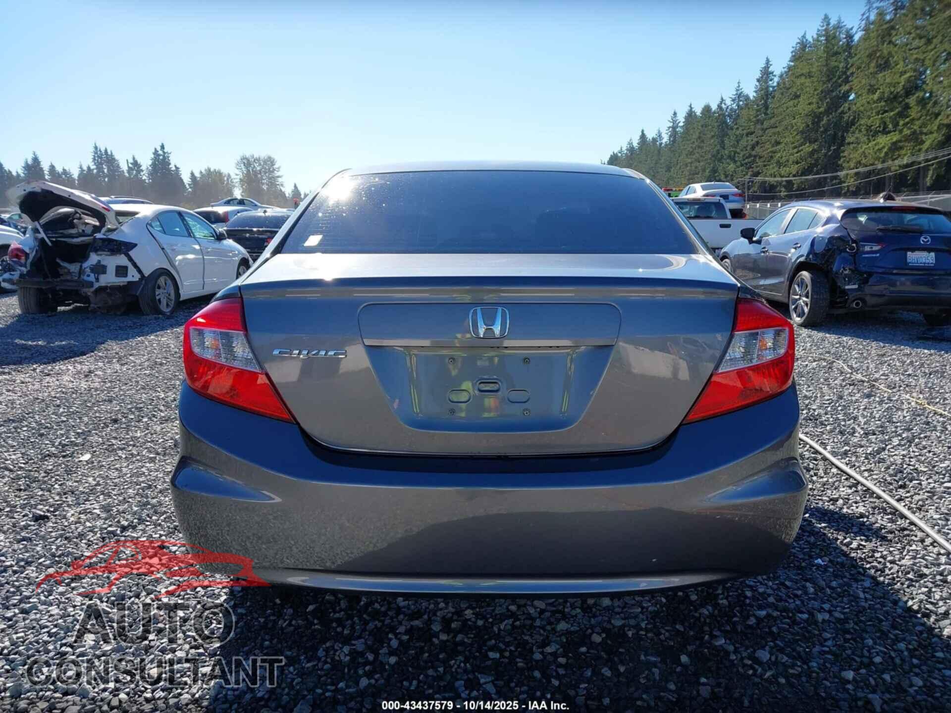 HONDA CIVIC 2012 - 2HGFB2F83CH315356