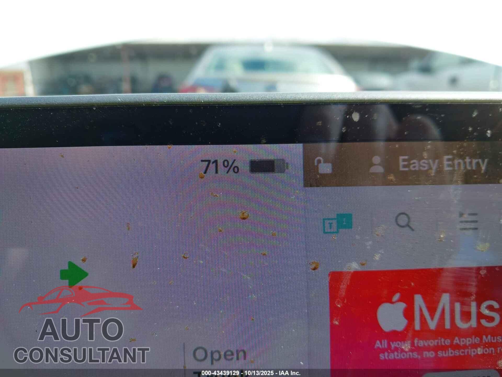 TESLA MODEL 3 2019 - 5YJ3E1EA2KF484084
