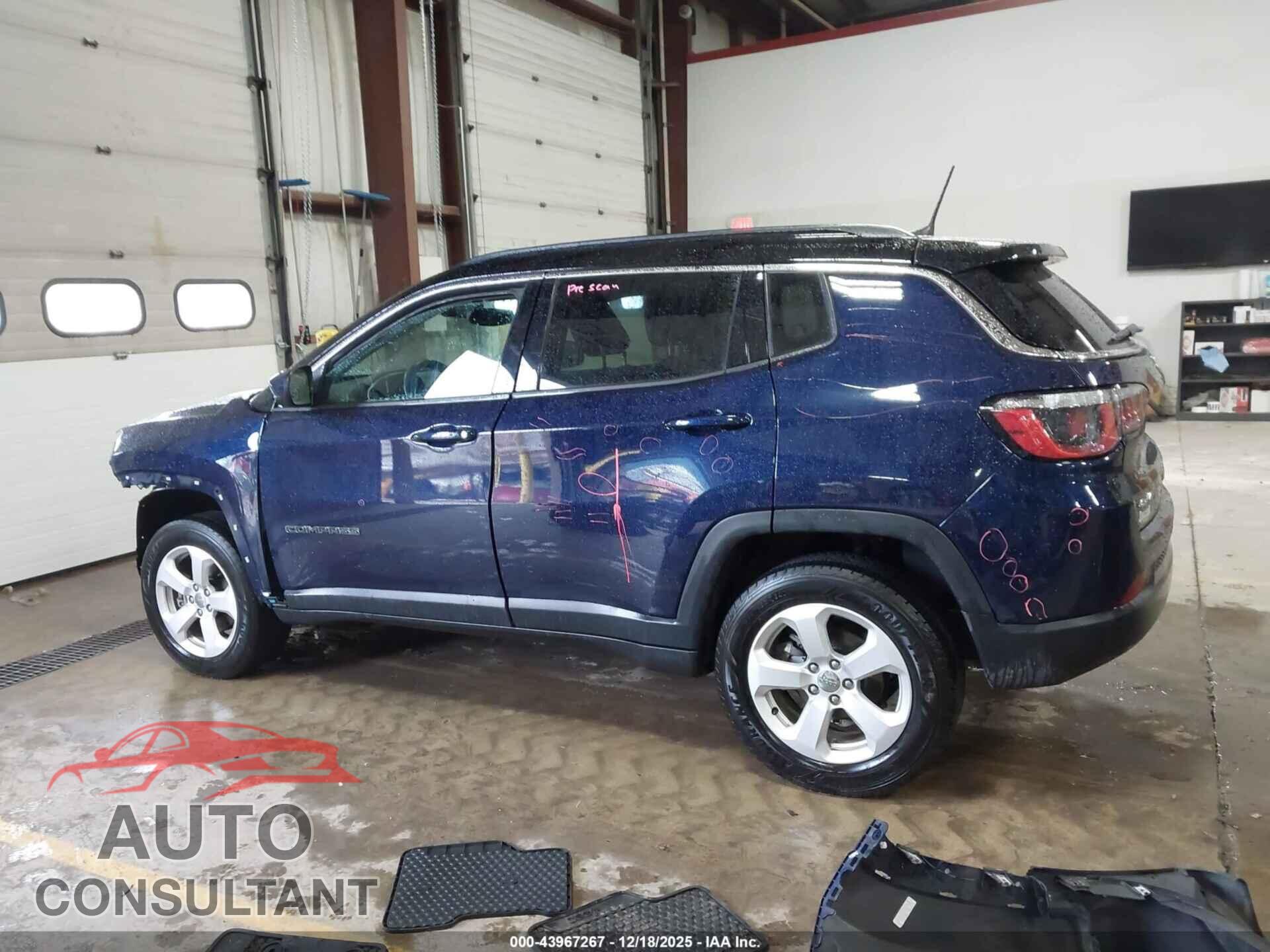 JEEP COMPASS 2020 - 3C4NJDBB4LT104653