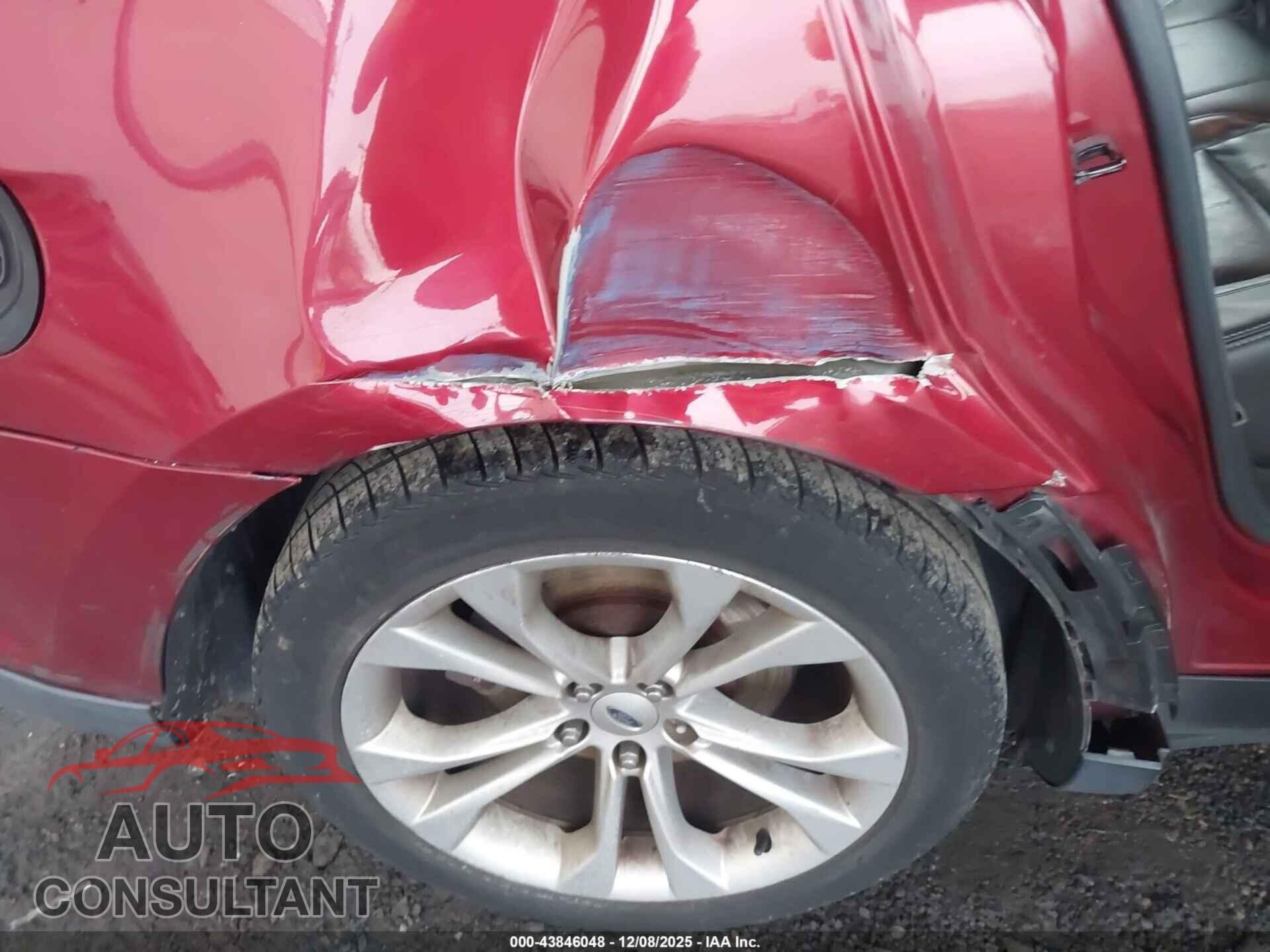FORD TAURUS 2013 - 1FAHP2E88DG155357